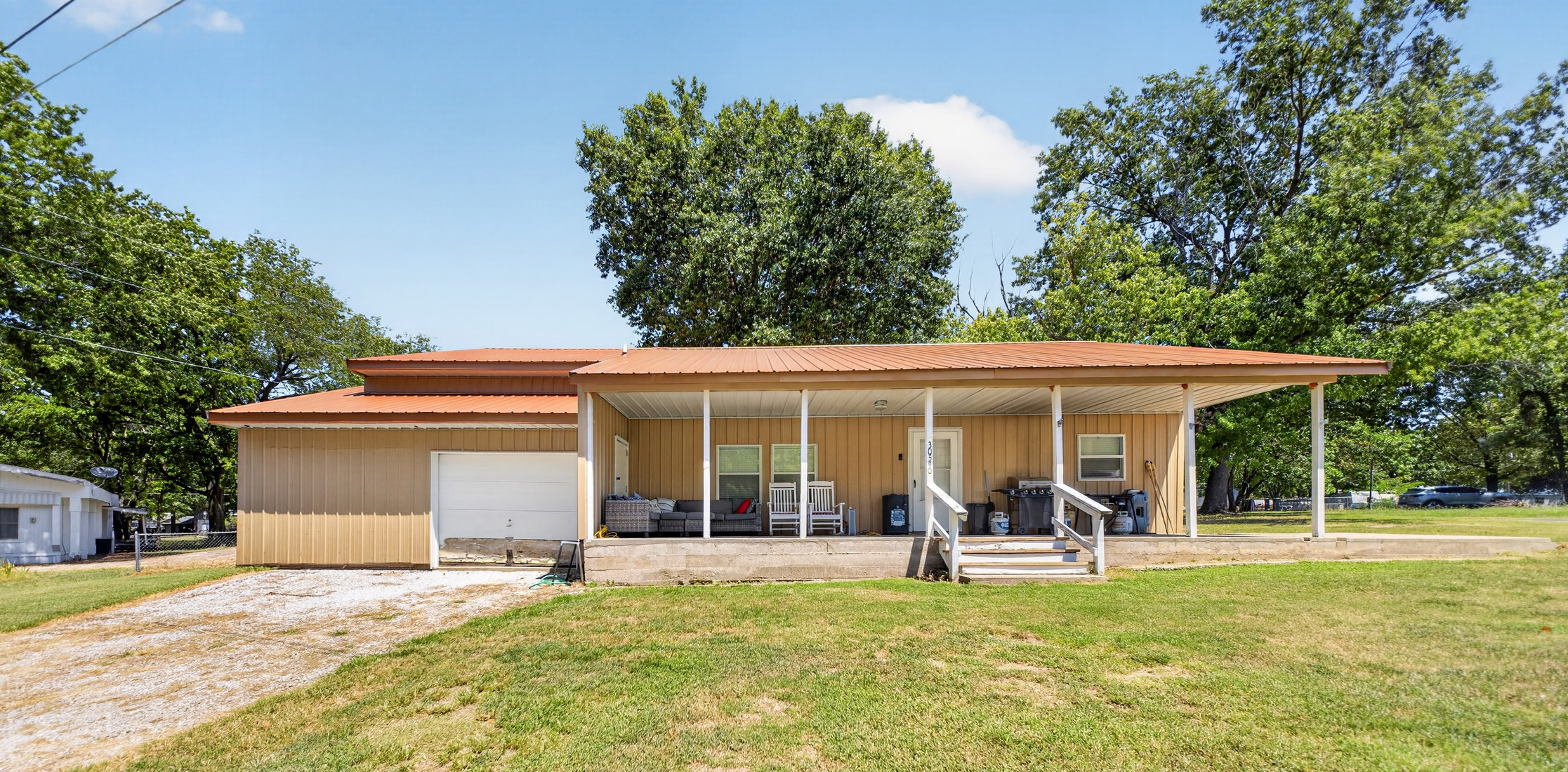 30540 Ford Lane Property Photo 1