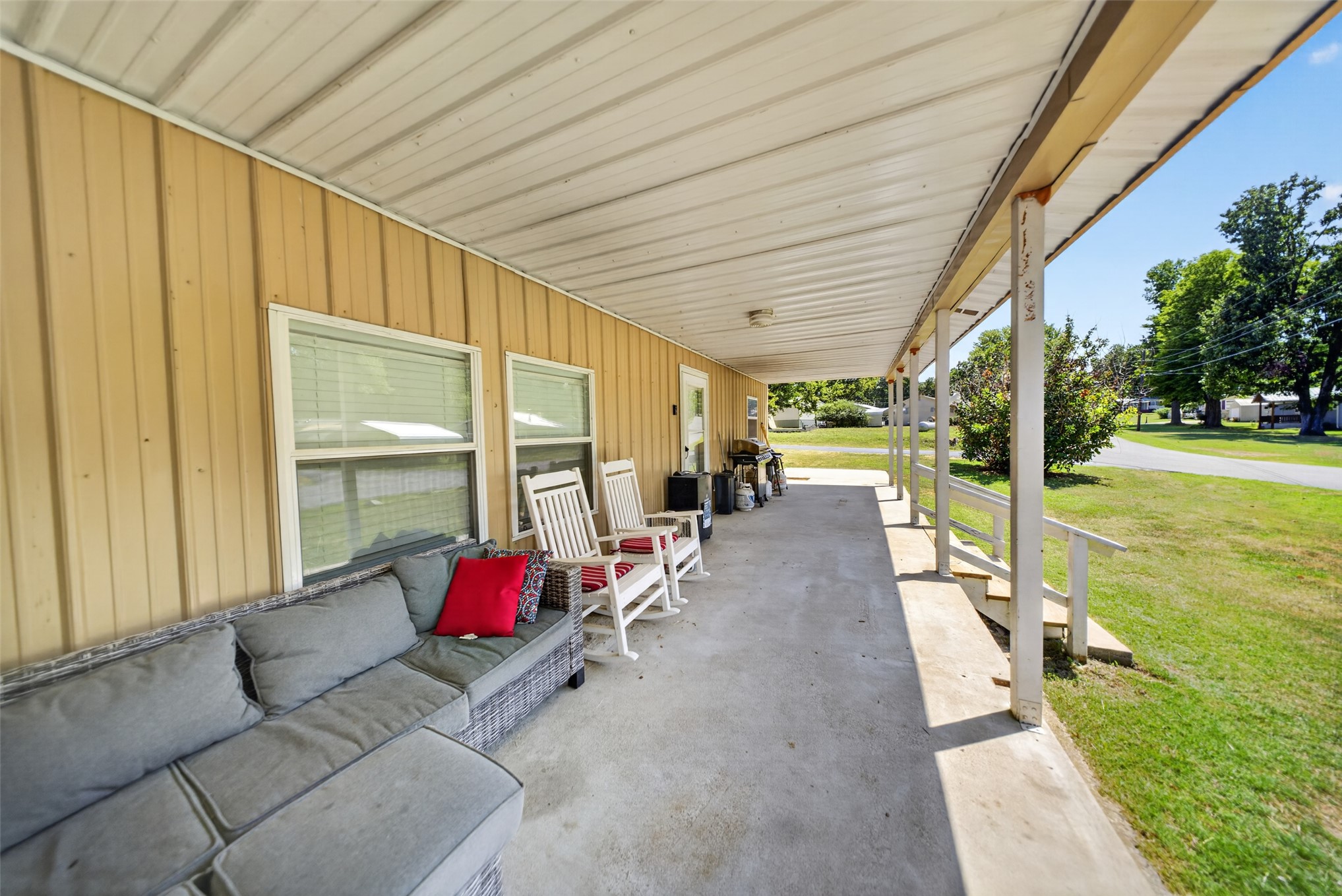 30540 Ford Lane Property Photo 3