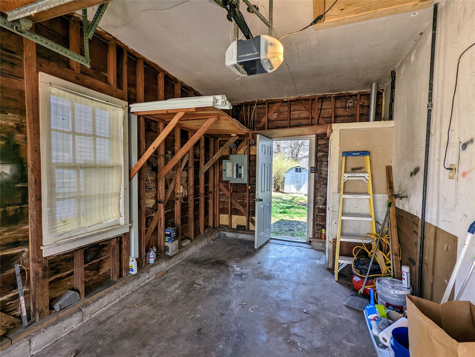 1317 S Darlington Avenue Property Photo 25