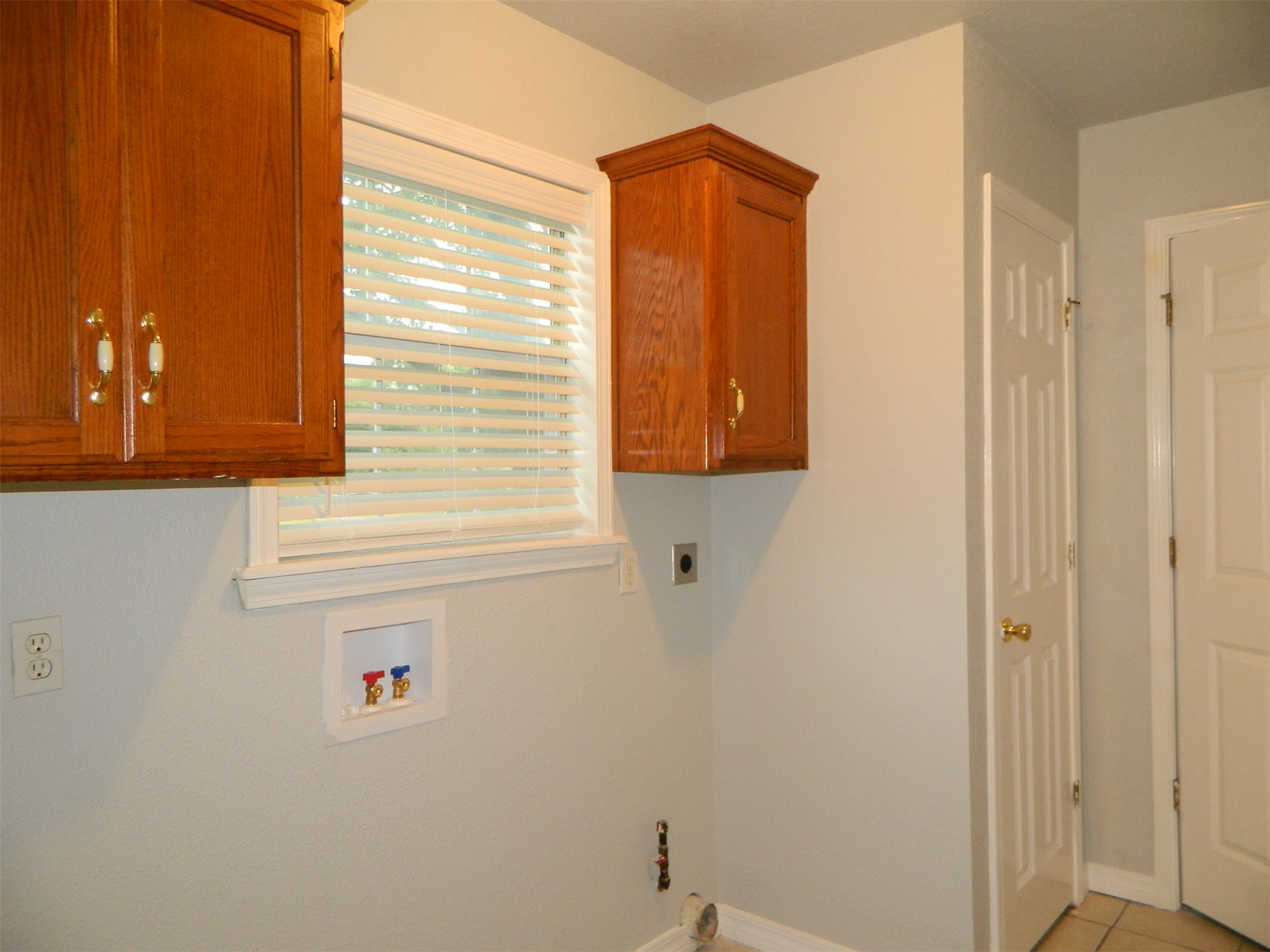 1302 Exchange Street Property Photo 7