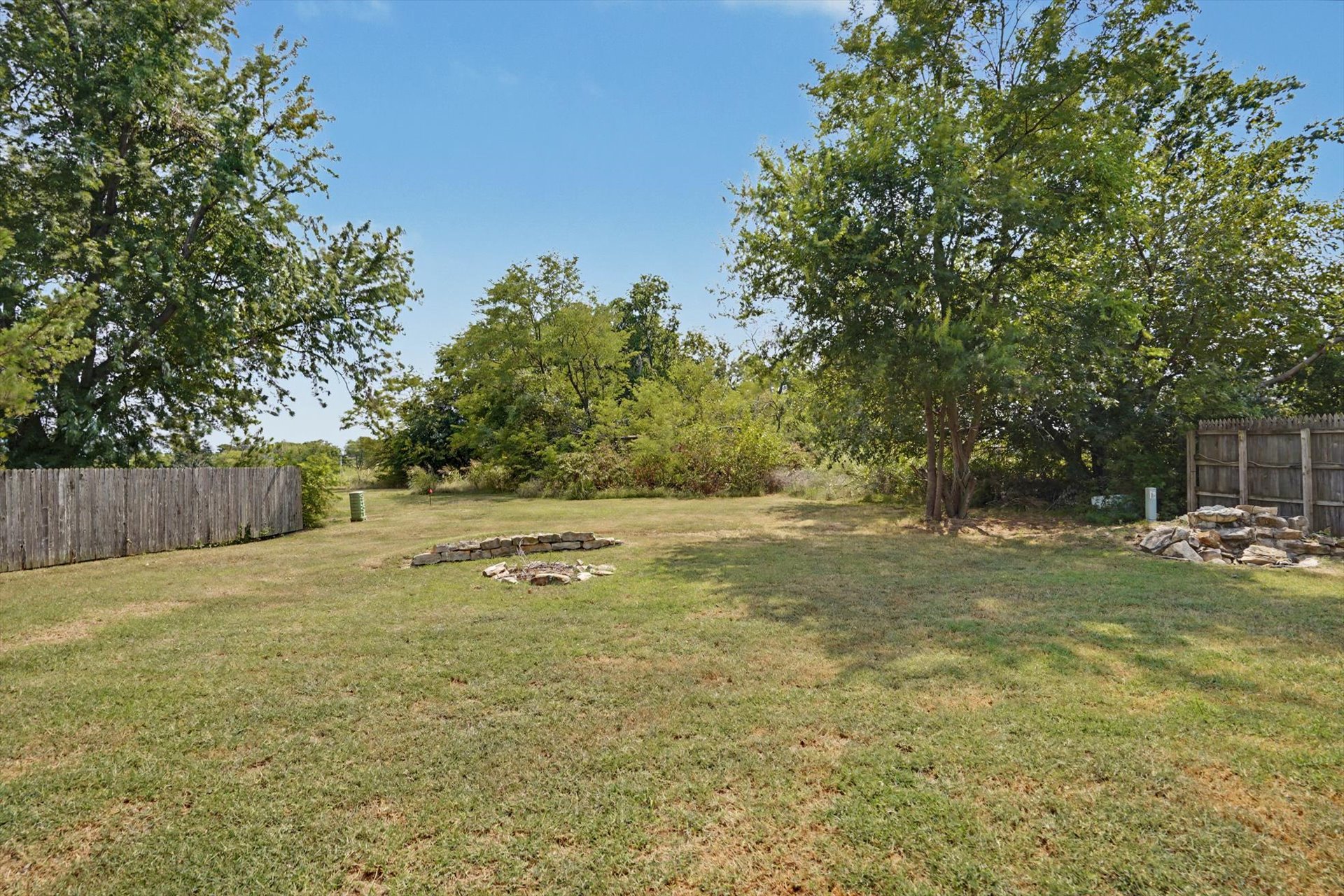 3107 W Berwick Street Property Photo 35
