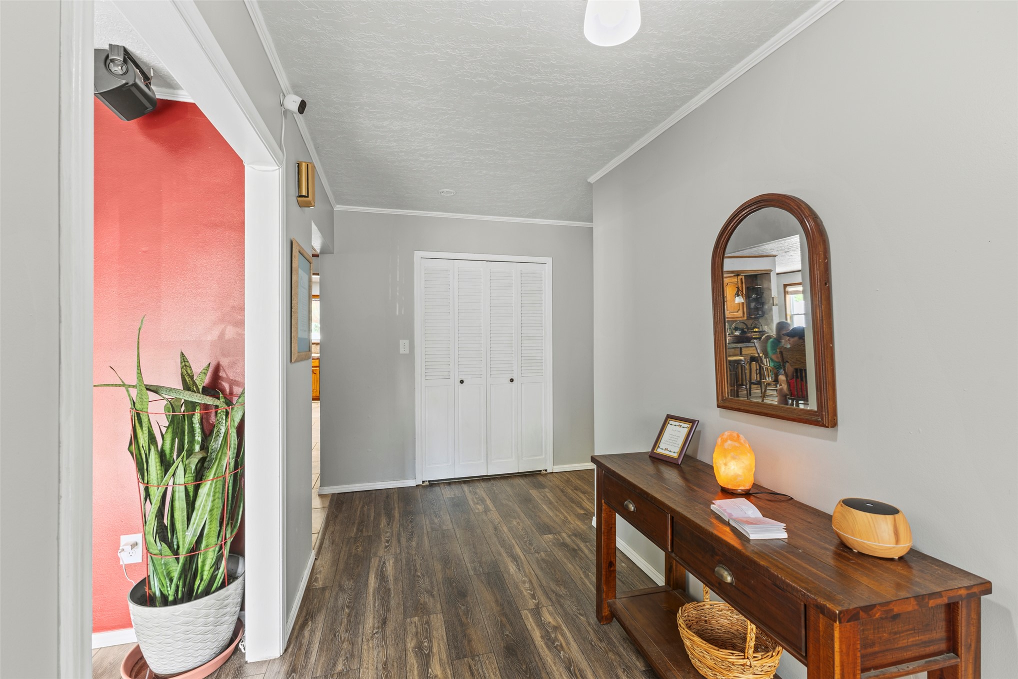 1530 S Broadway Boulevard Property Photo 5