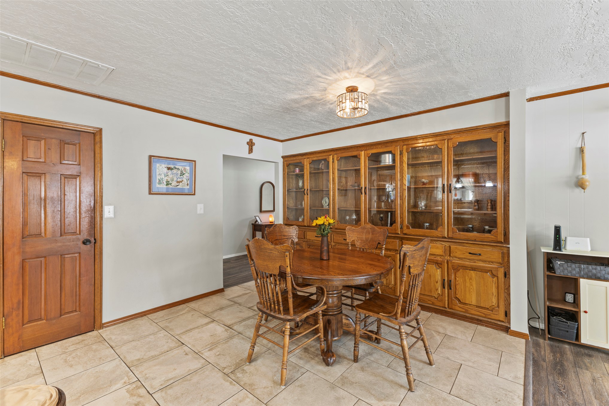 1530 S Broadway Boulevard Property Photo 16