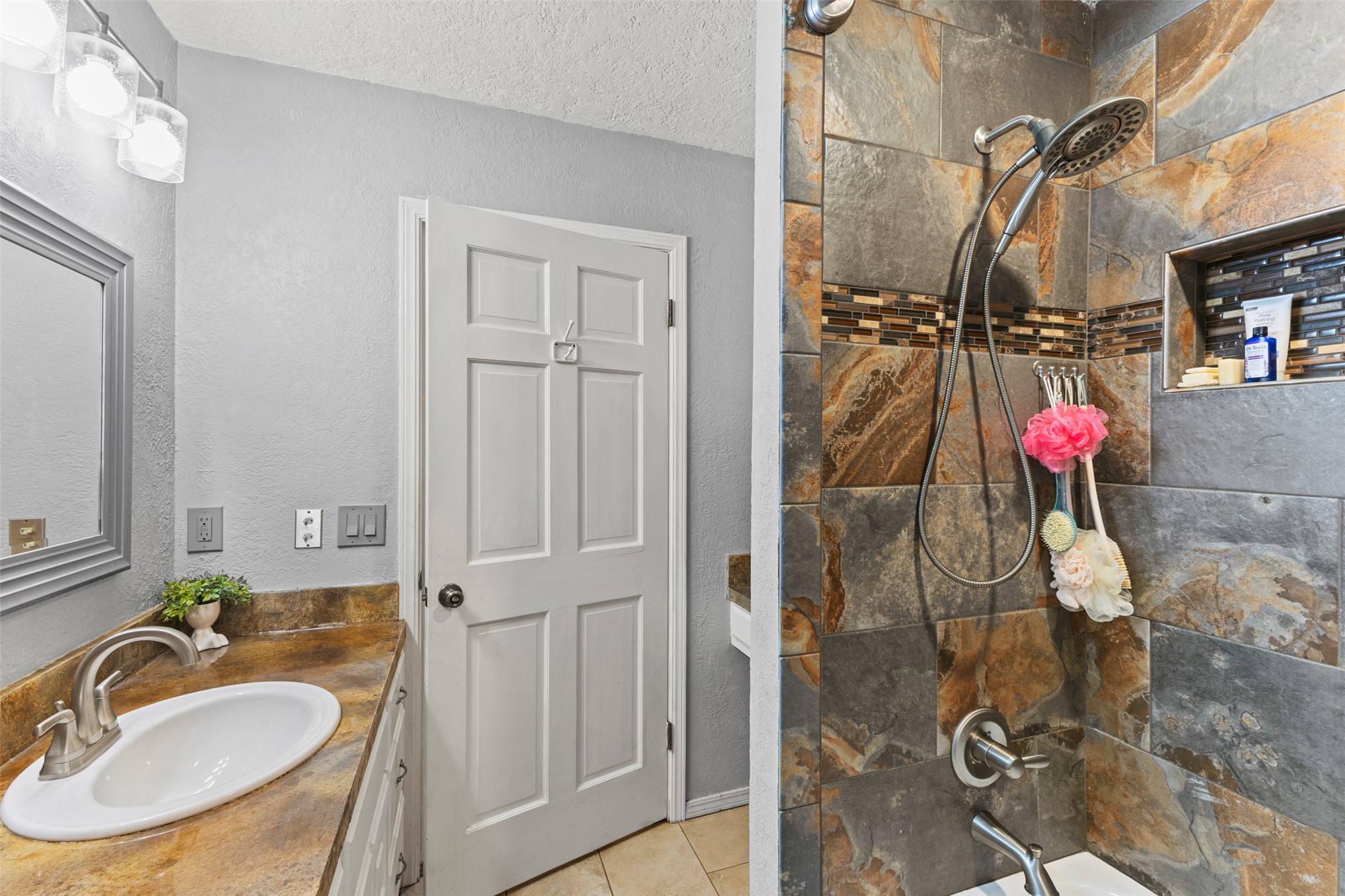 1530 S Broadway Boulevard Property Photo 26