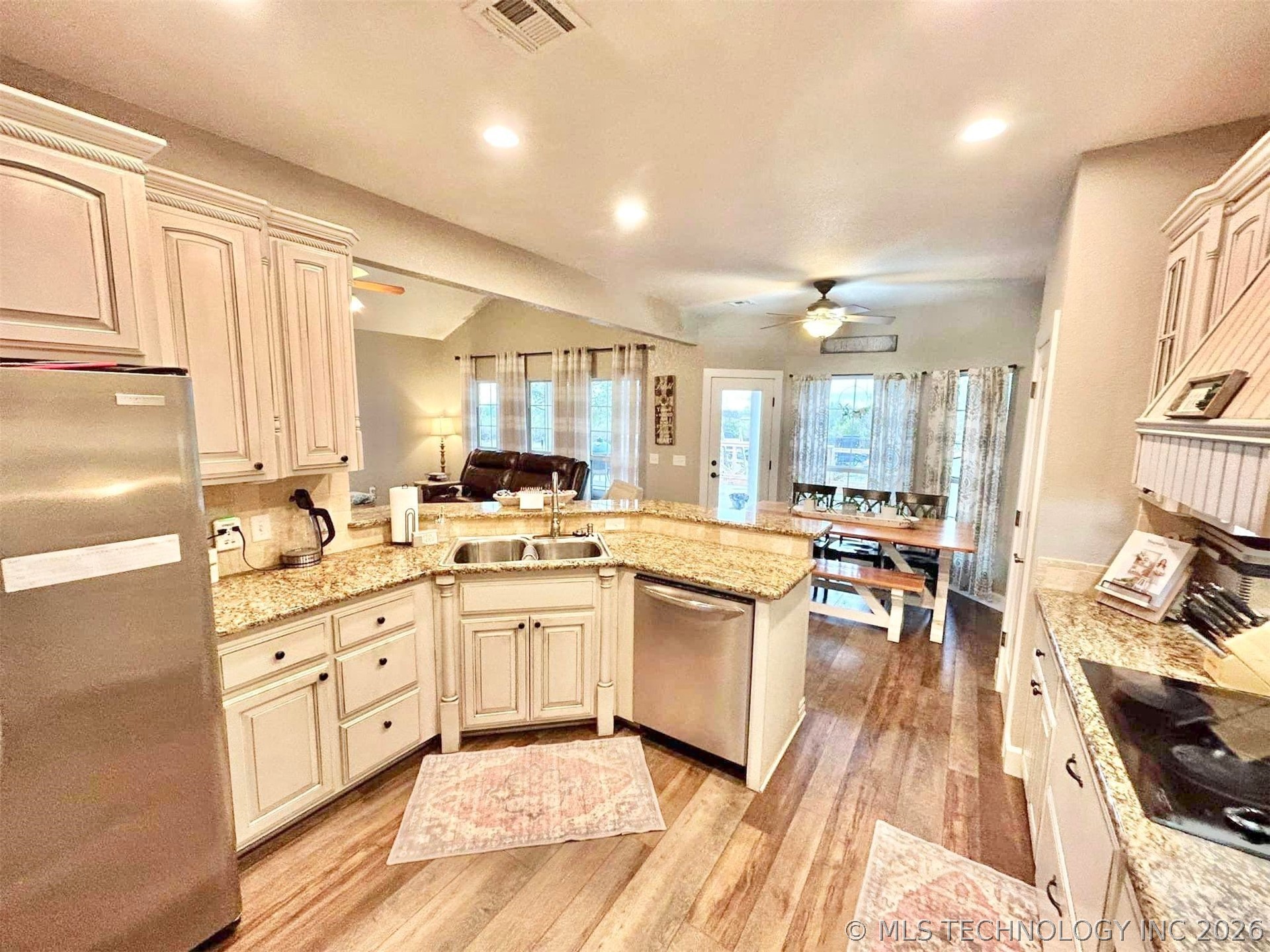 40218 E 1221 Drive Property Photo 11