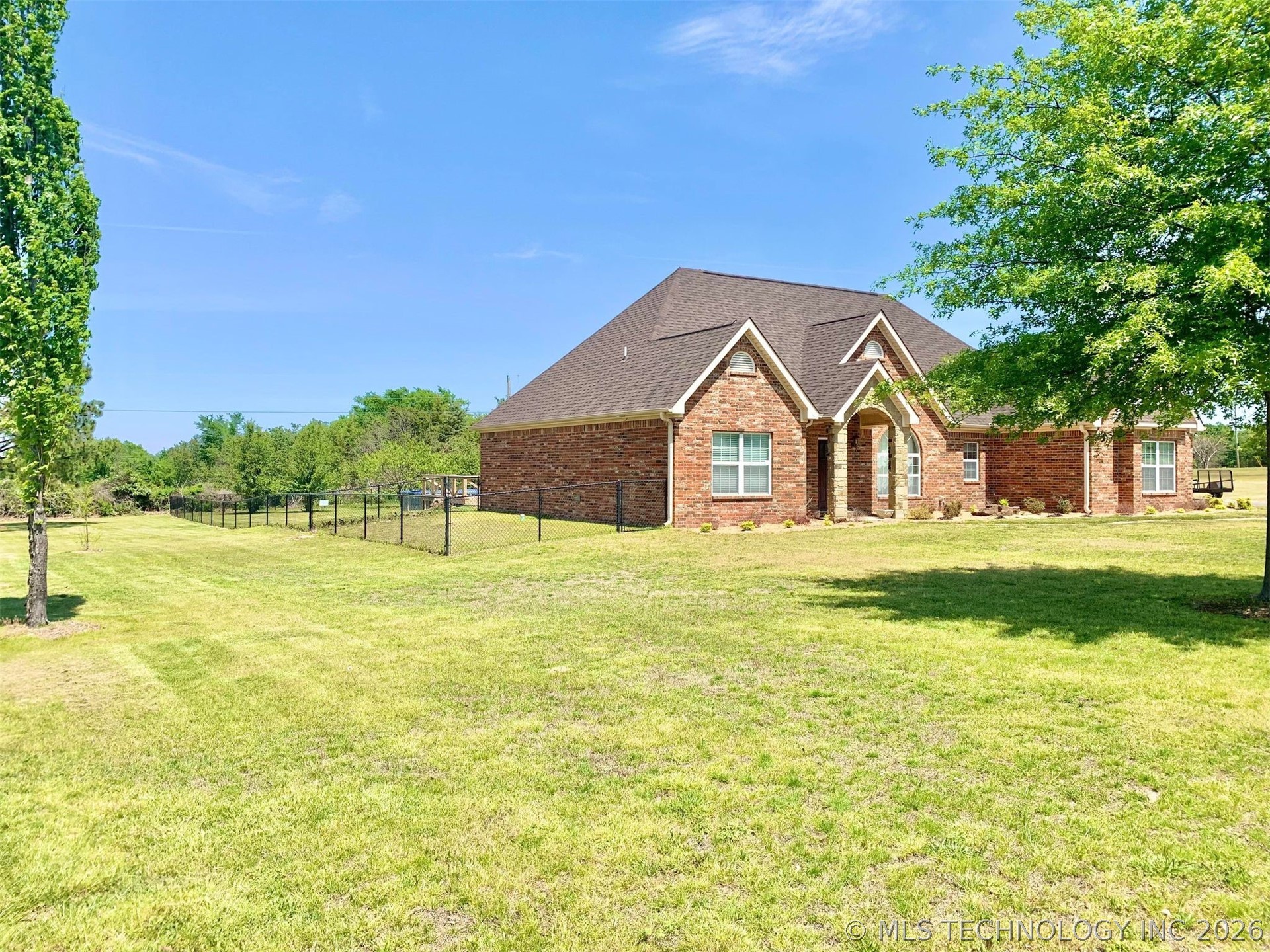 40218 E 1221 Drive Property Photo 36