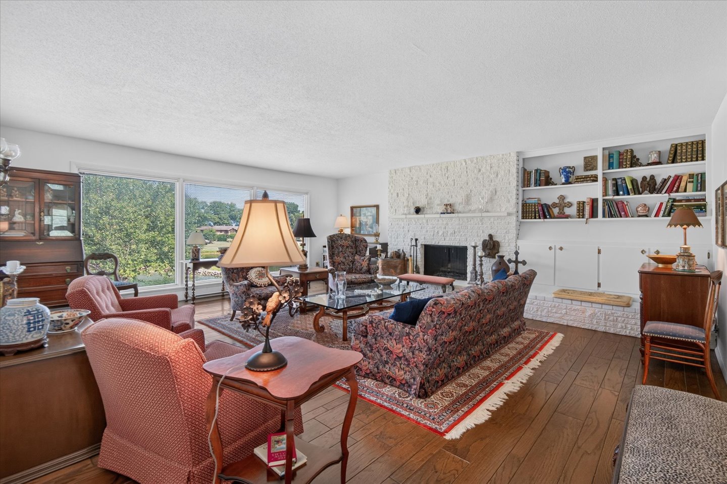 1035 Grandview Property Photo 9