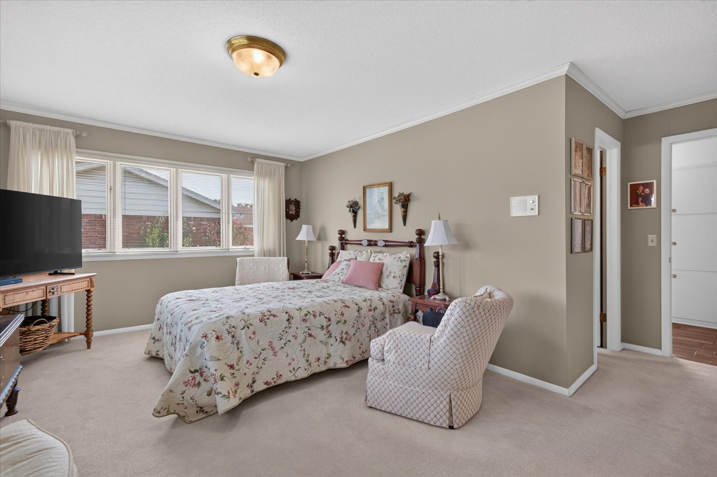 1035 Grandview Property Photo 20