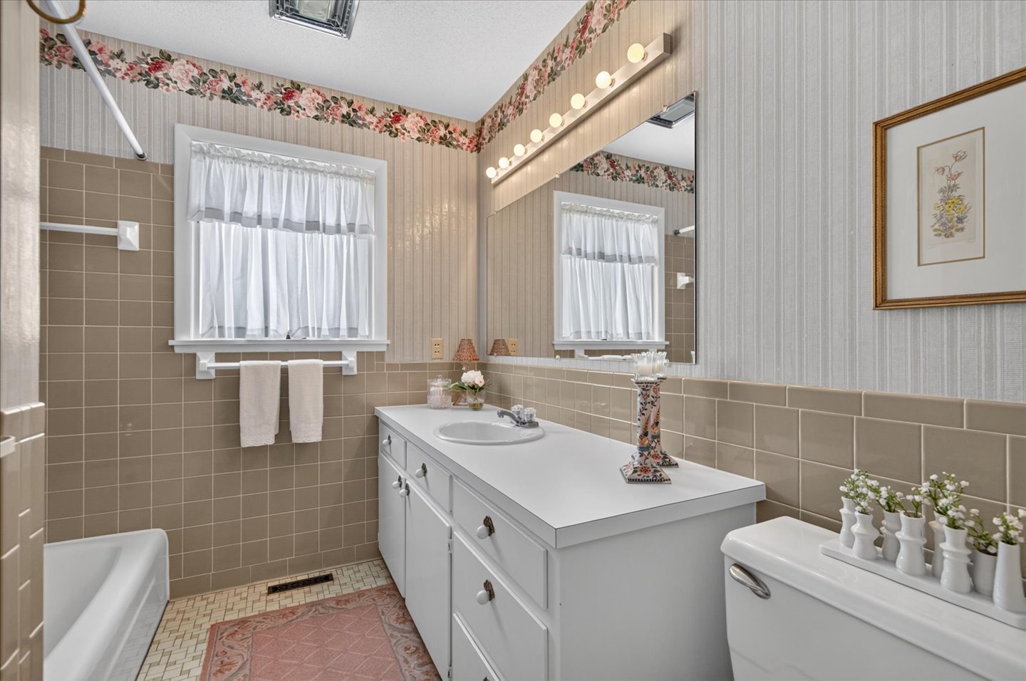 1035 Grandview Property Photo 22