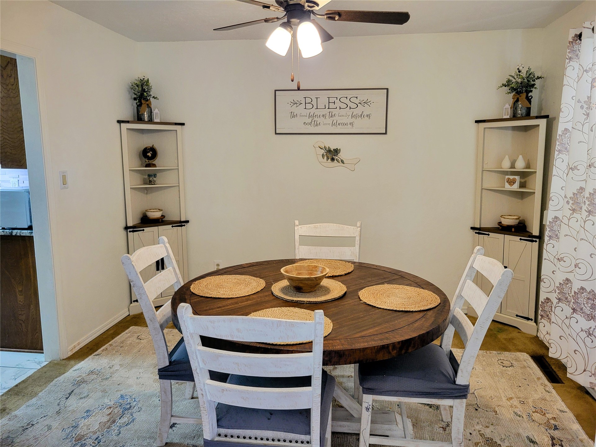 1405 Willow Brook Property Photo 9