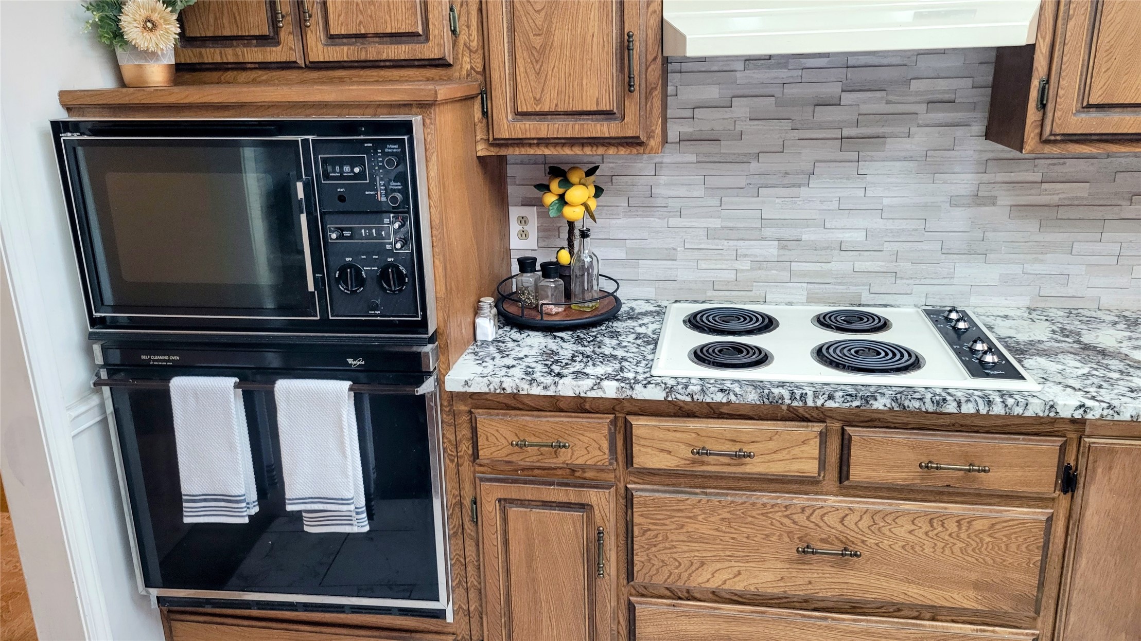 1405 Willow Brook Property Photo 13