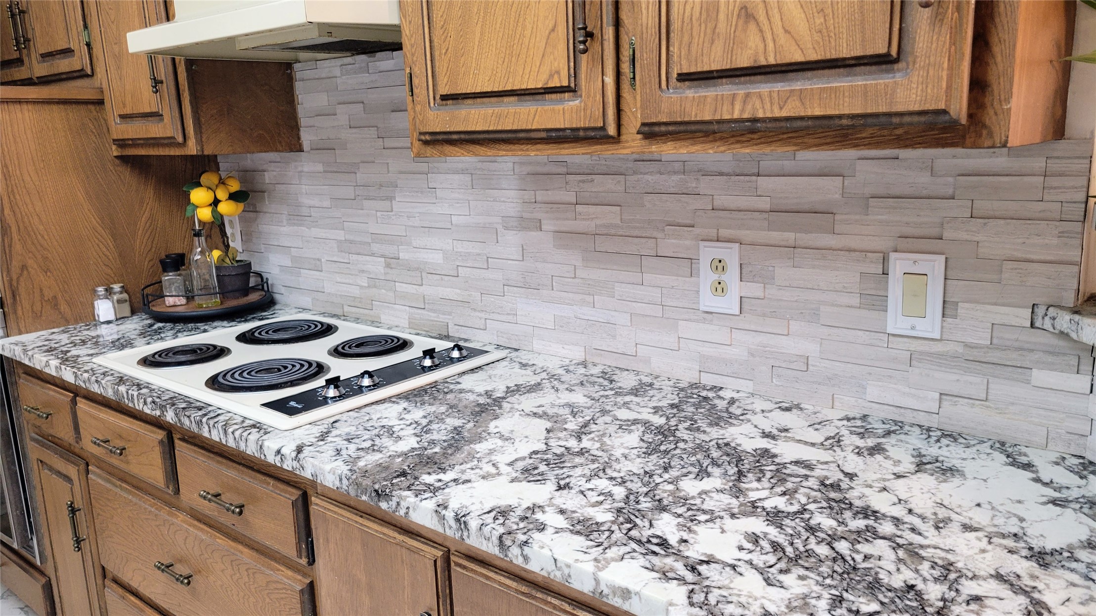 1405 Willow Brook Property Photo 14