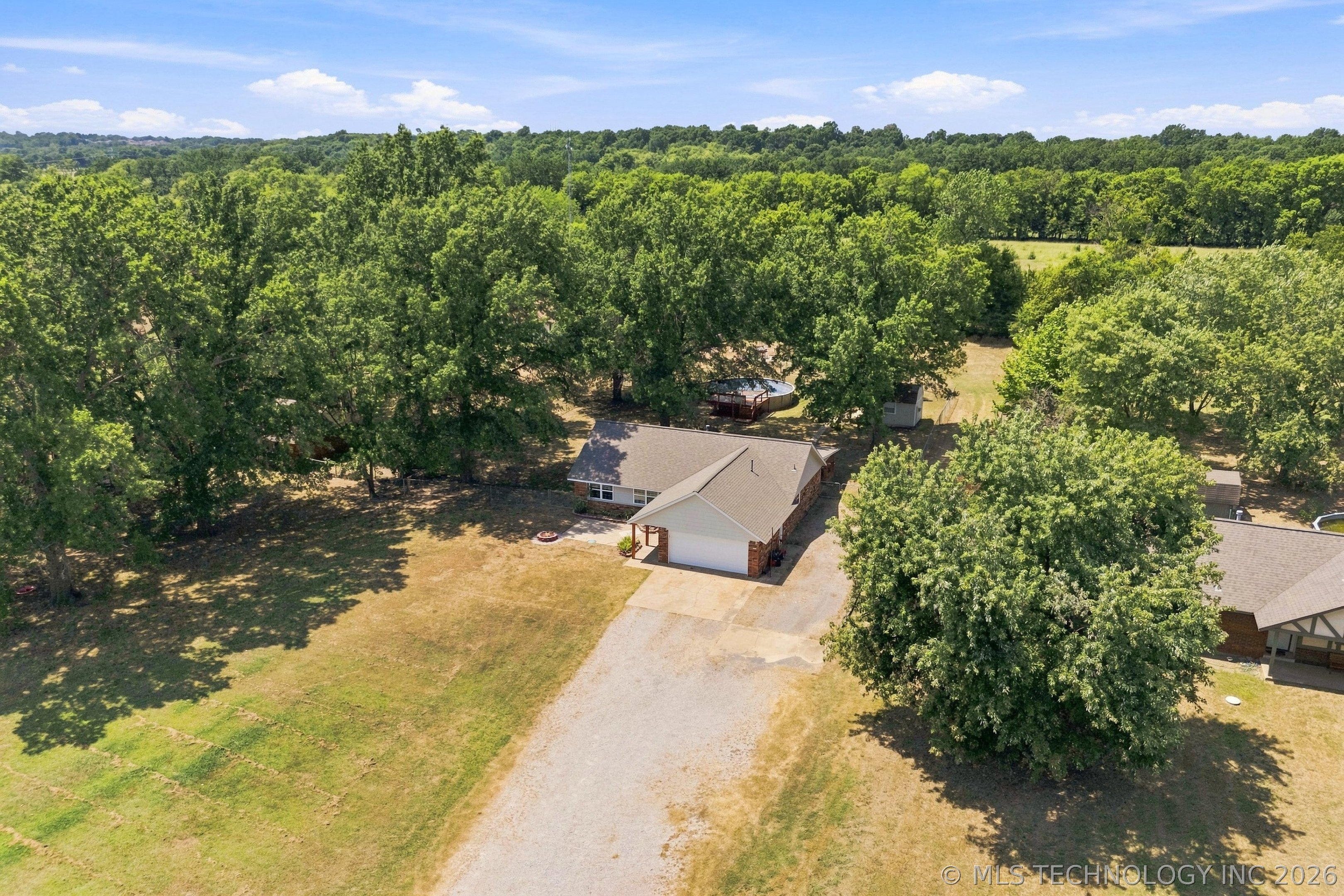 18136 S 4150 Road Property Photo 4