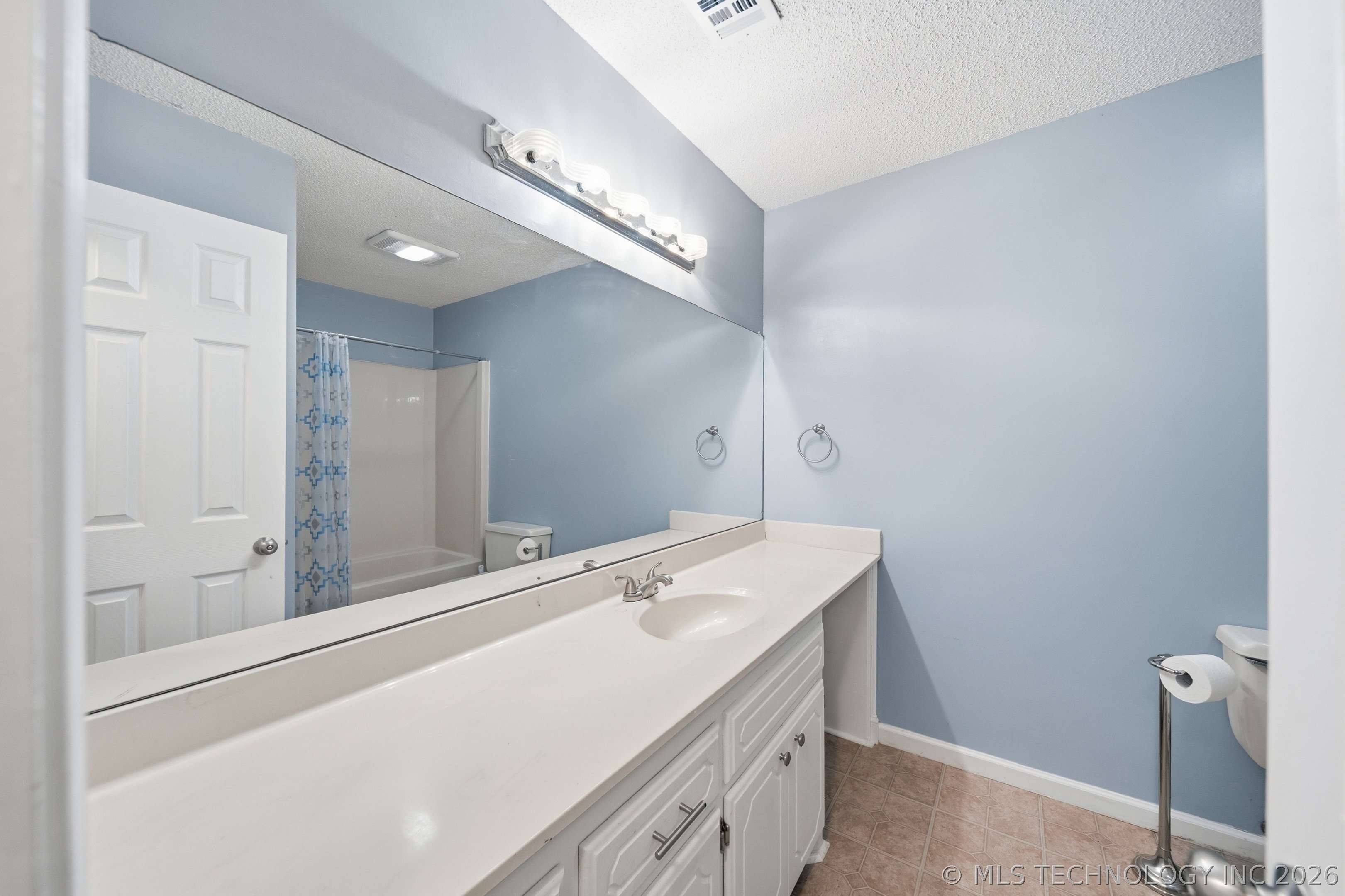 18136 S 4150 Road Property Photo 24