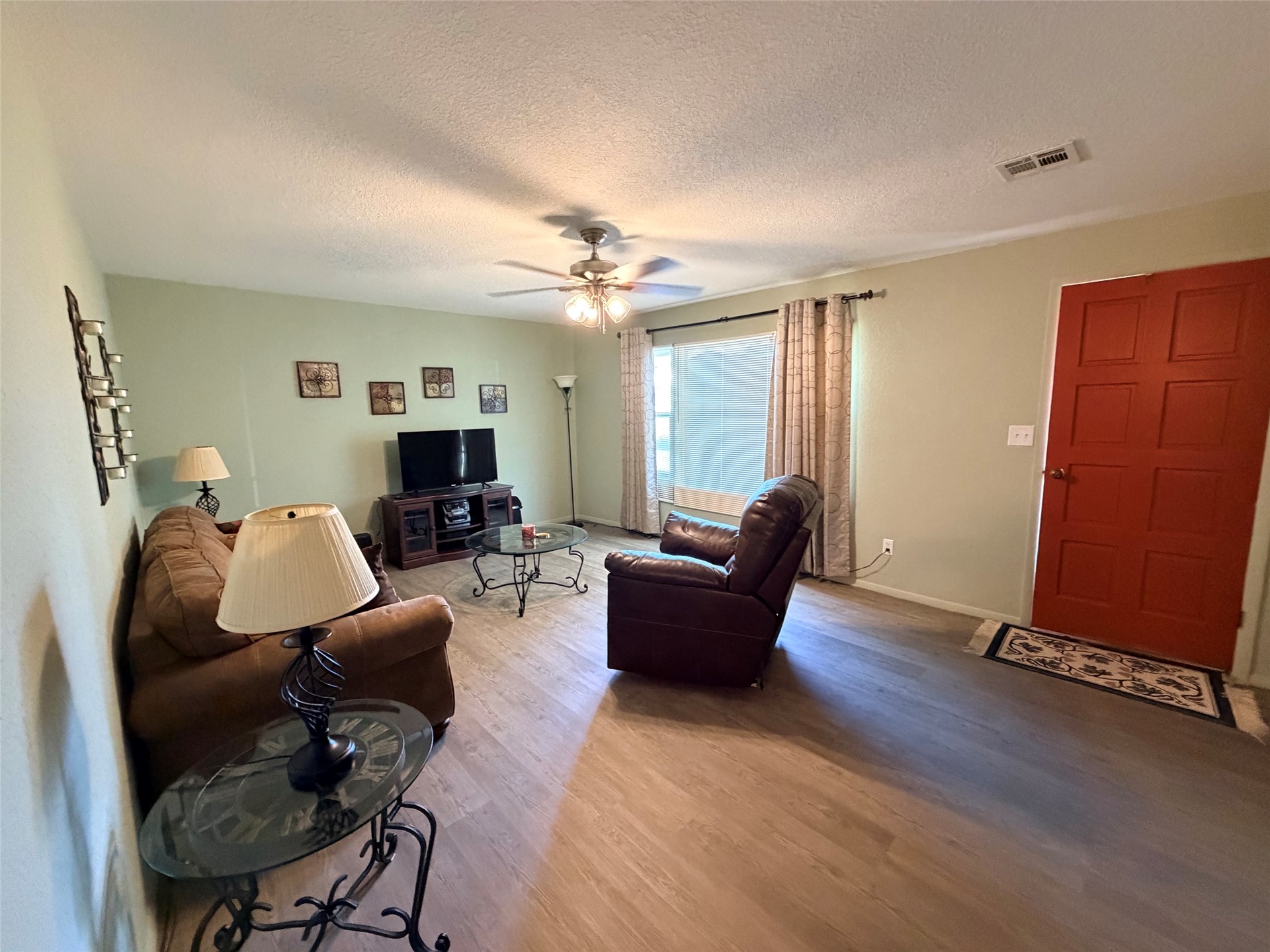 23355 Flax Avenue Property Photo 3