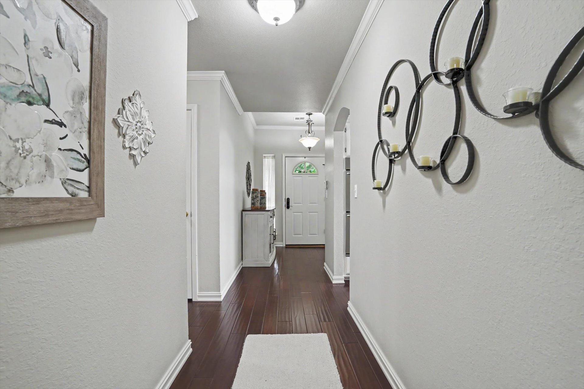 812 N Willow Avenue Property Photo 8