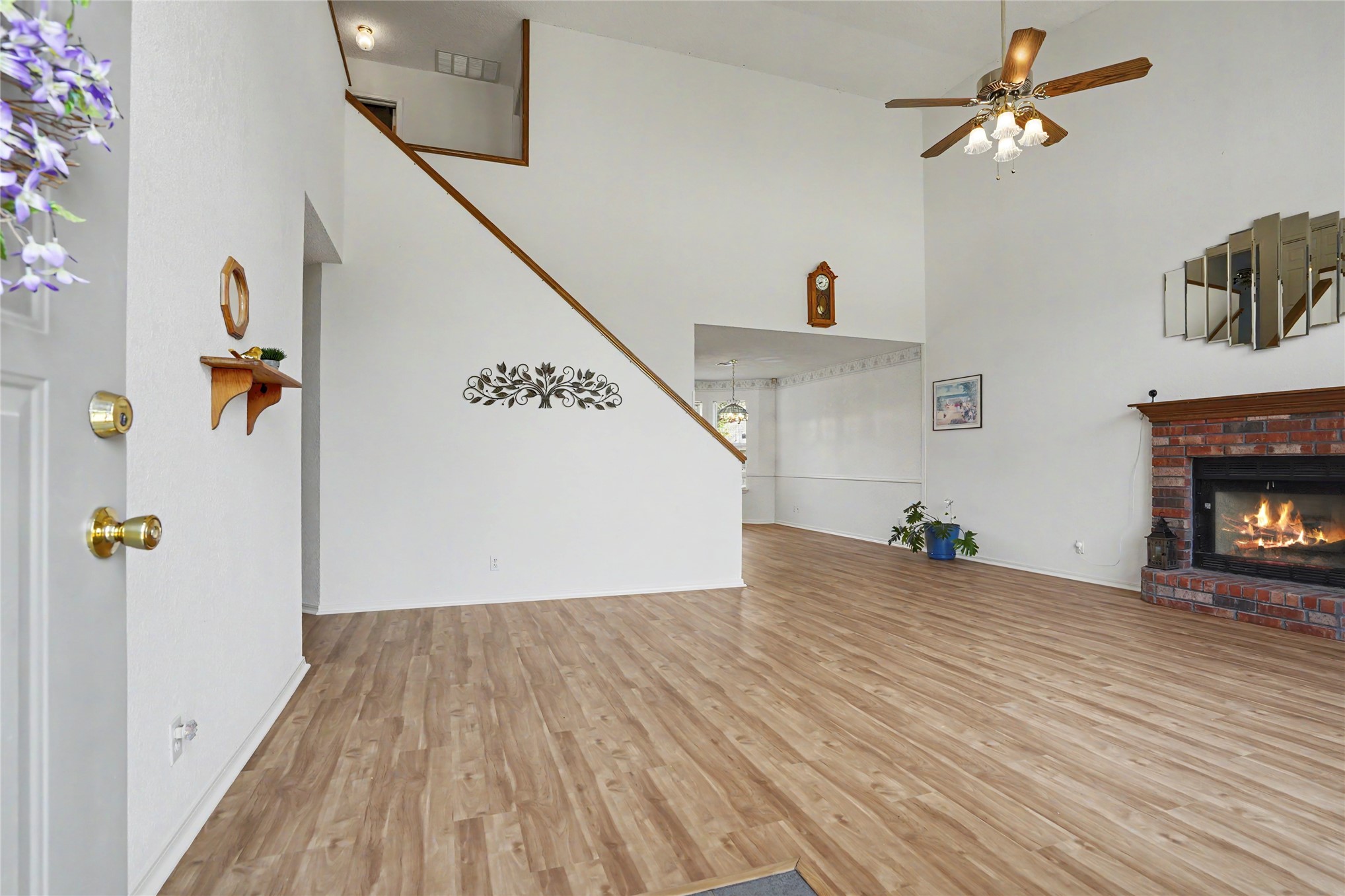 3101 W Pittsburg Place Property Photo 4