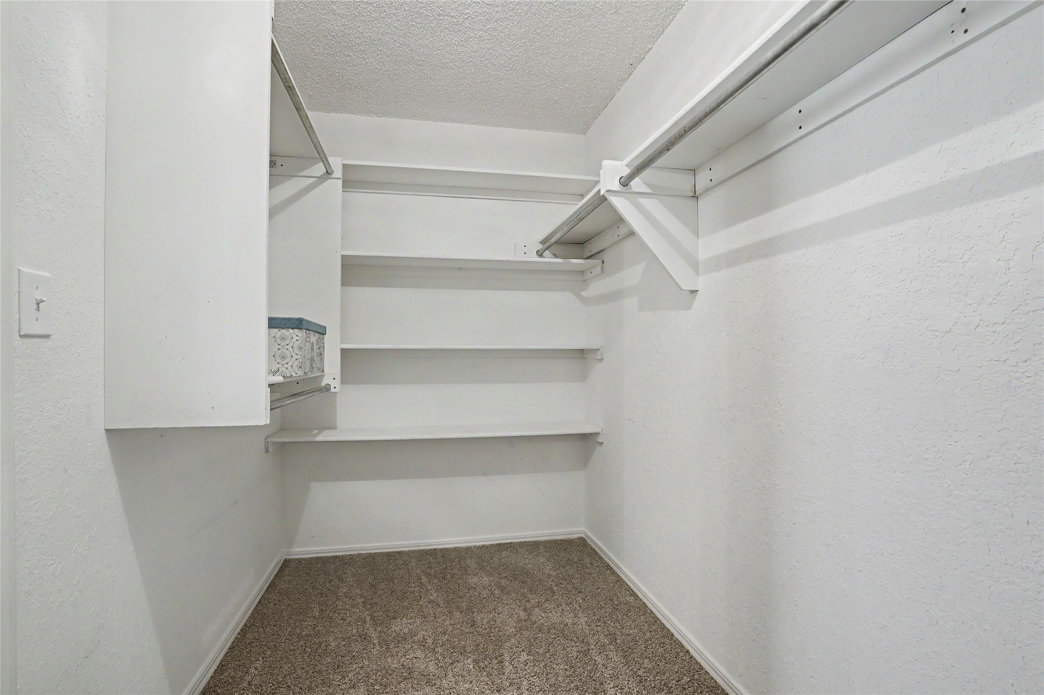 3101 W Pittsburg Place Property Photo 33