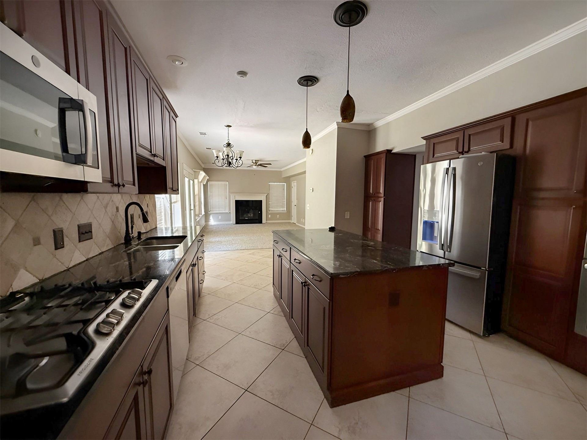4105 W Elgin Street Property Photo 9