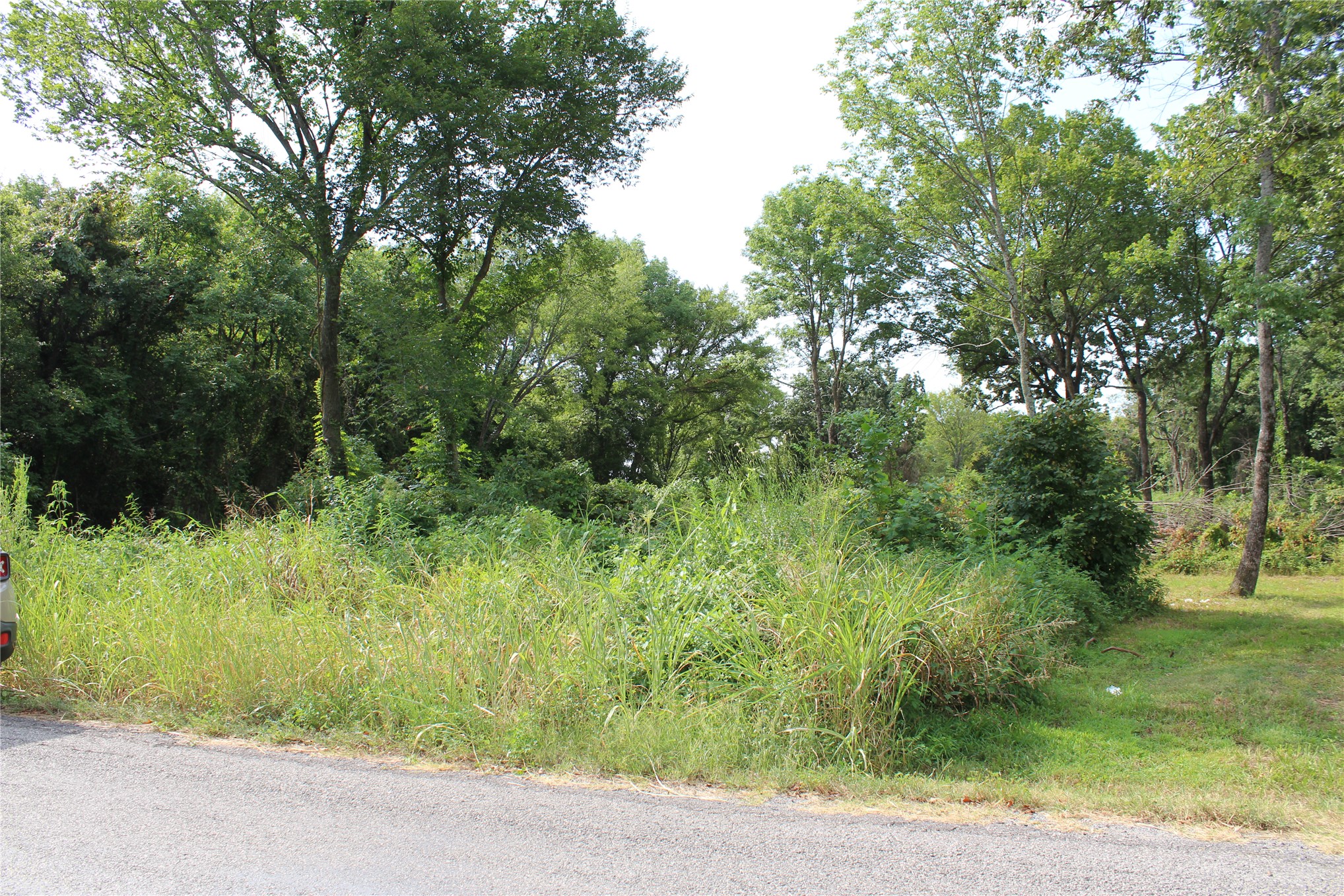 422806 E 1150 Property Photo 1