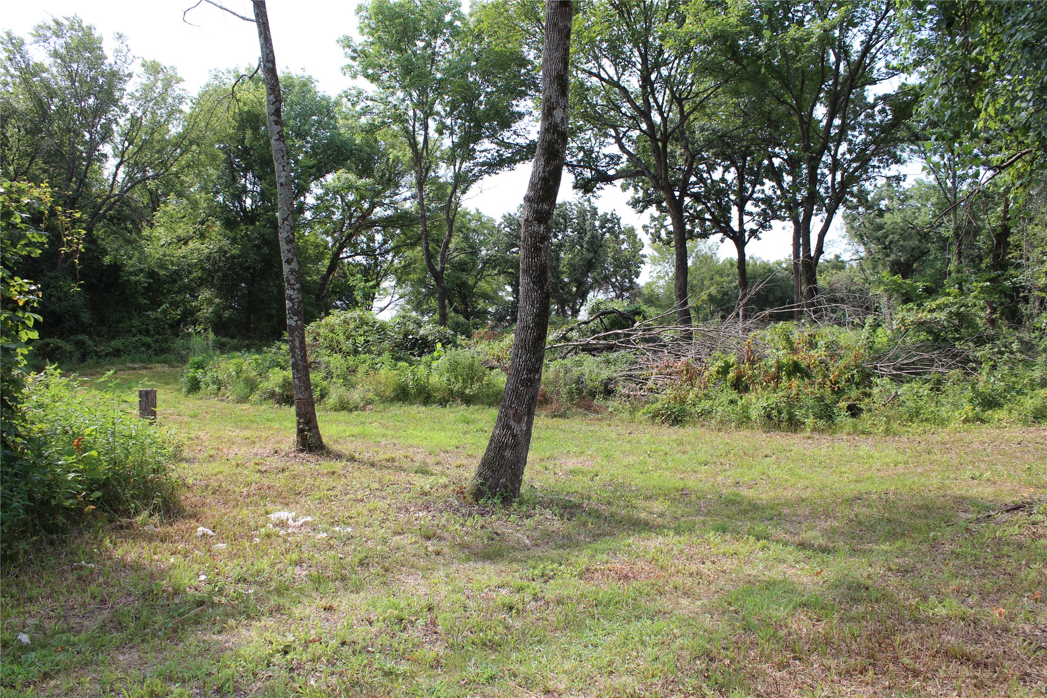 422806 E 1150 Property Photo 5