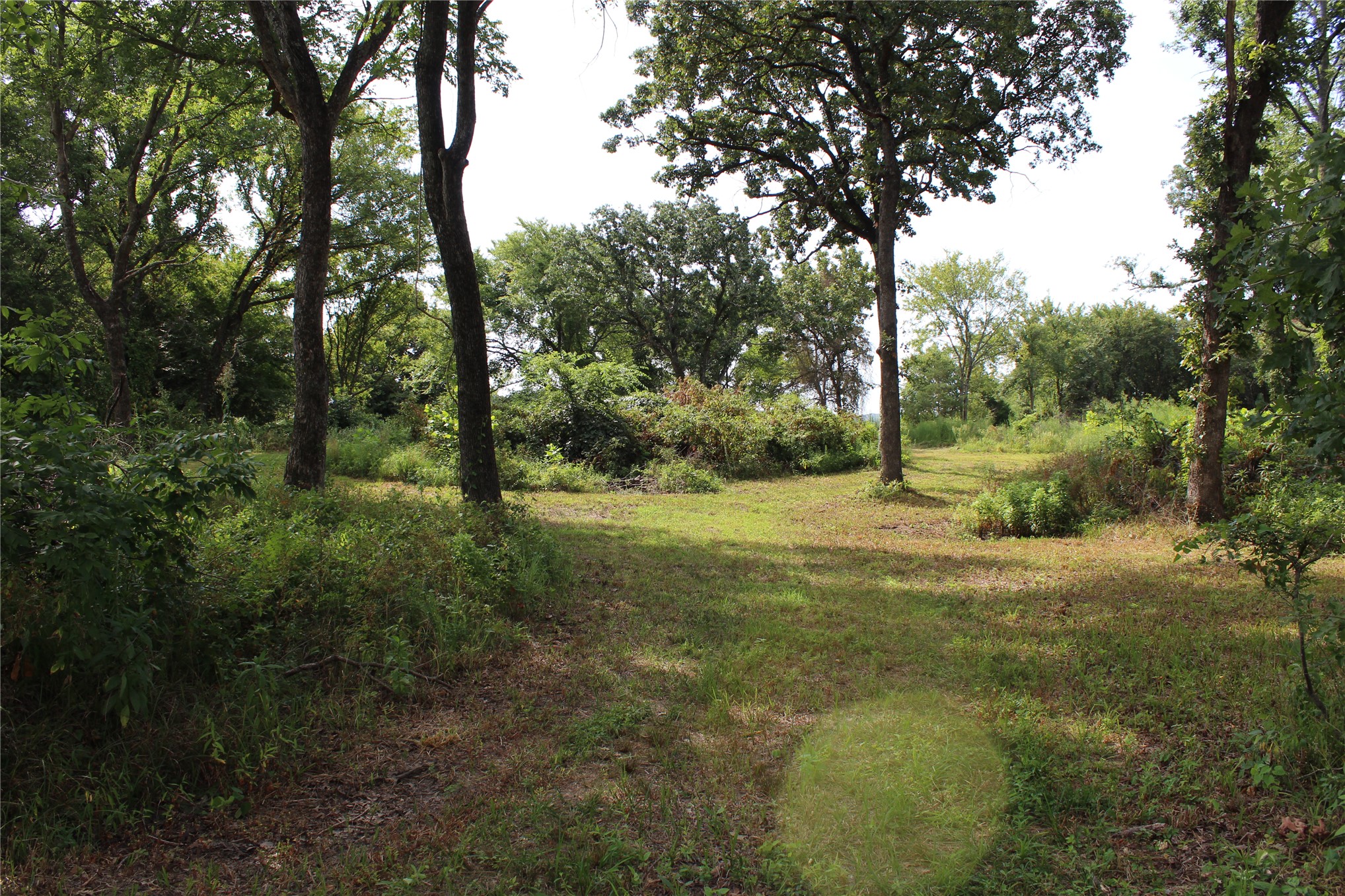 422806 E 1150 Property Photo 8