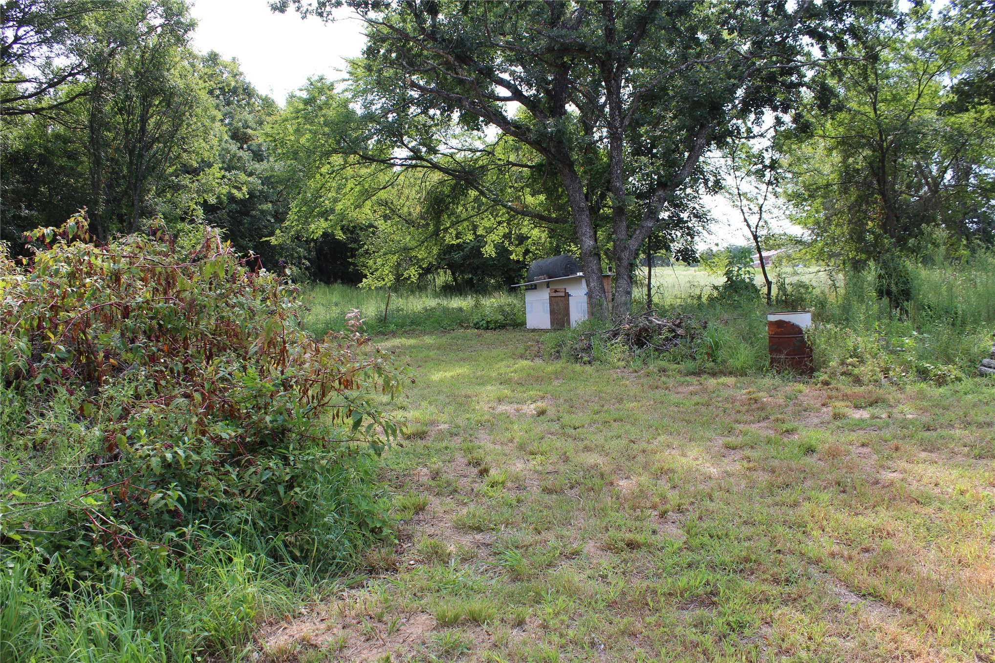 422806 E 1150 Property Photo 11