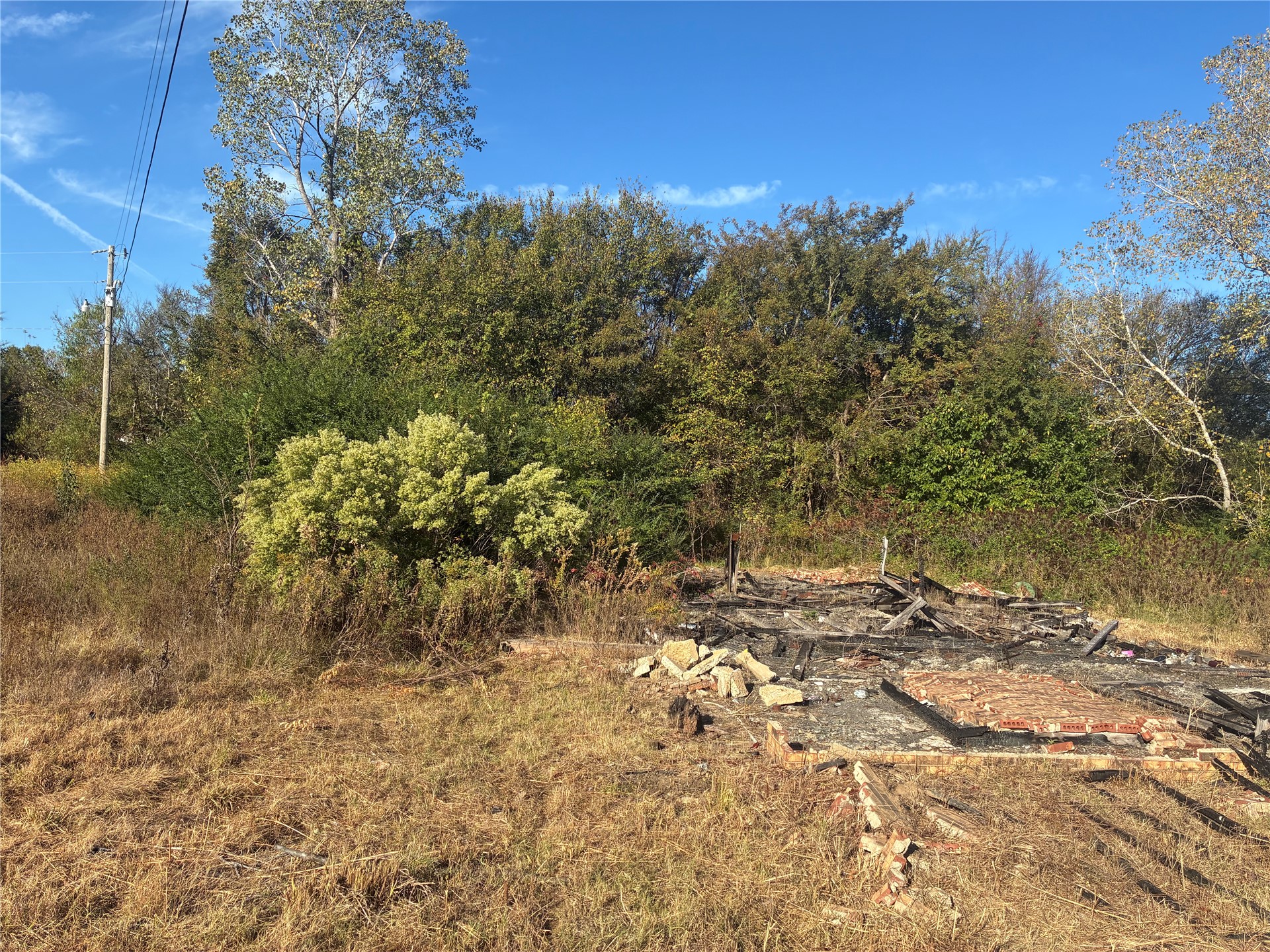 422773 A Street Property Photo 2
