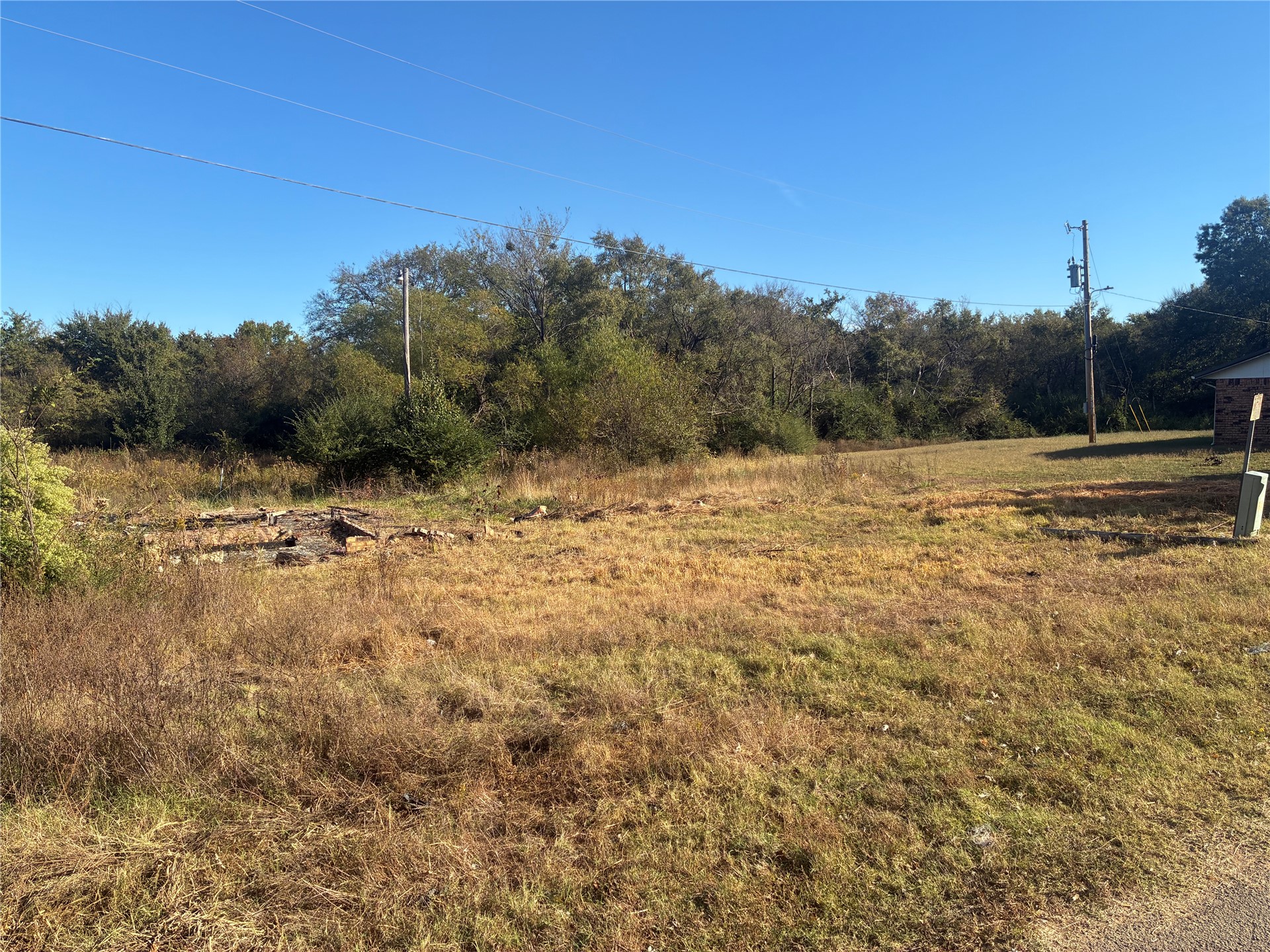 422773 A Street Property Photo 4
