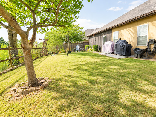 14473 S Lakewood Avenue Property Photo 33