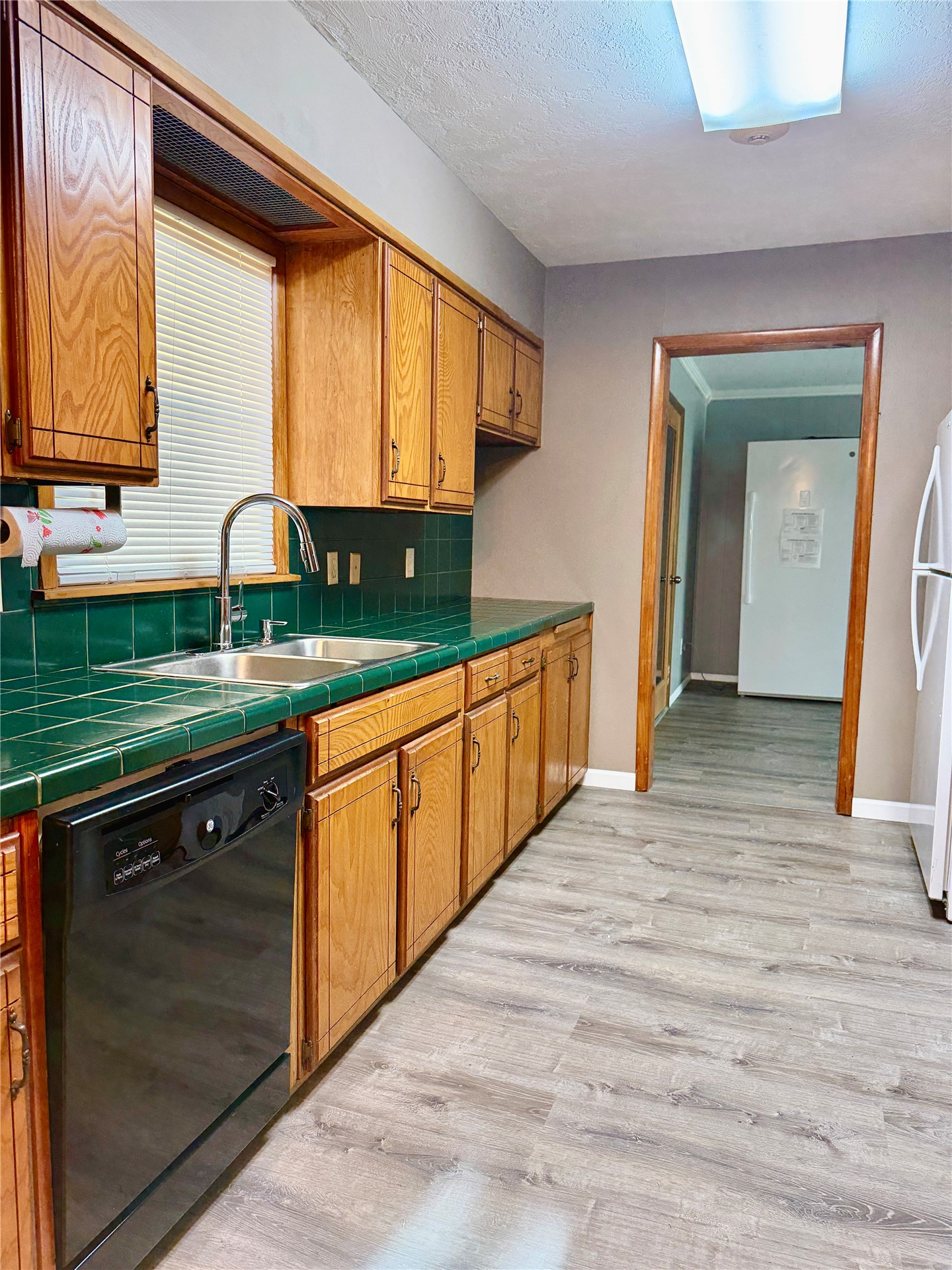17 E Norma Avenue Property Photo 12