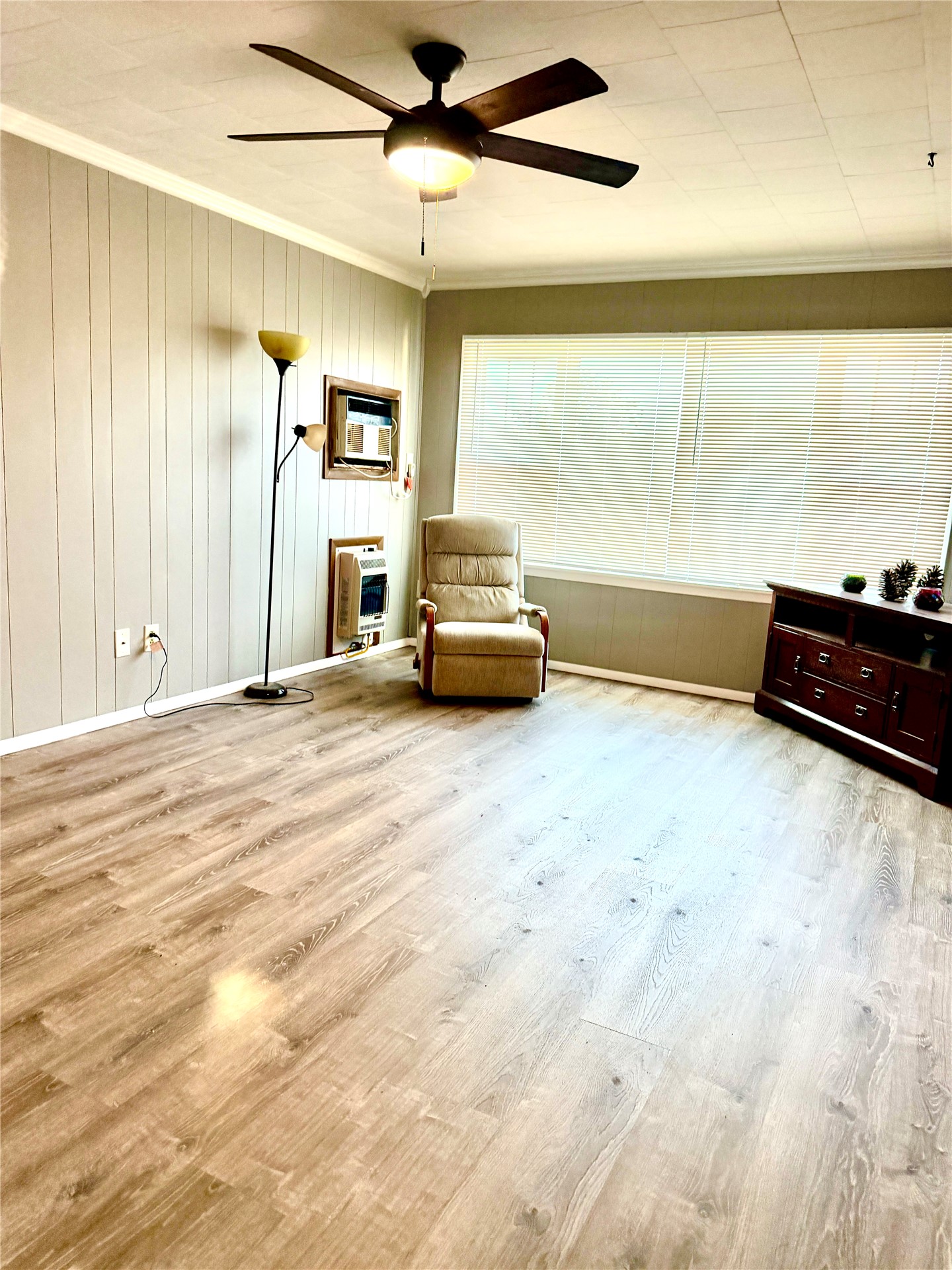 17 E Norma Avenue Property Photo 30