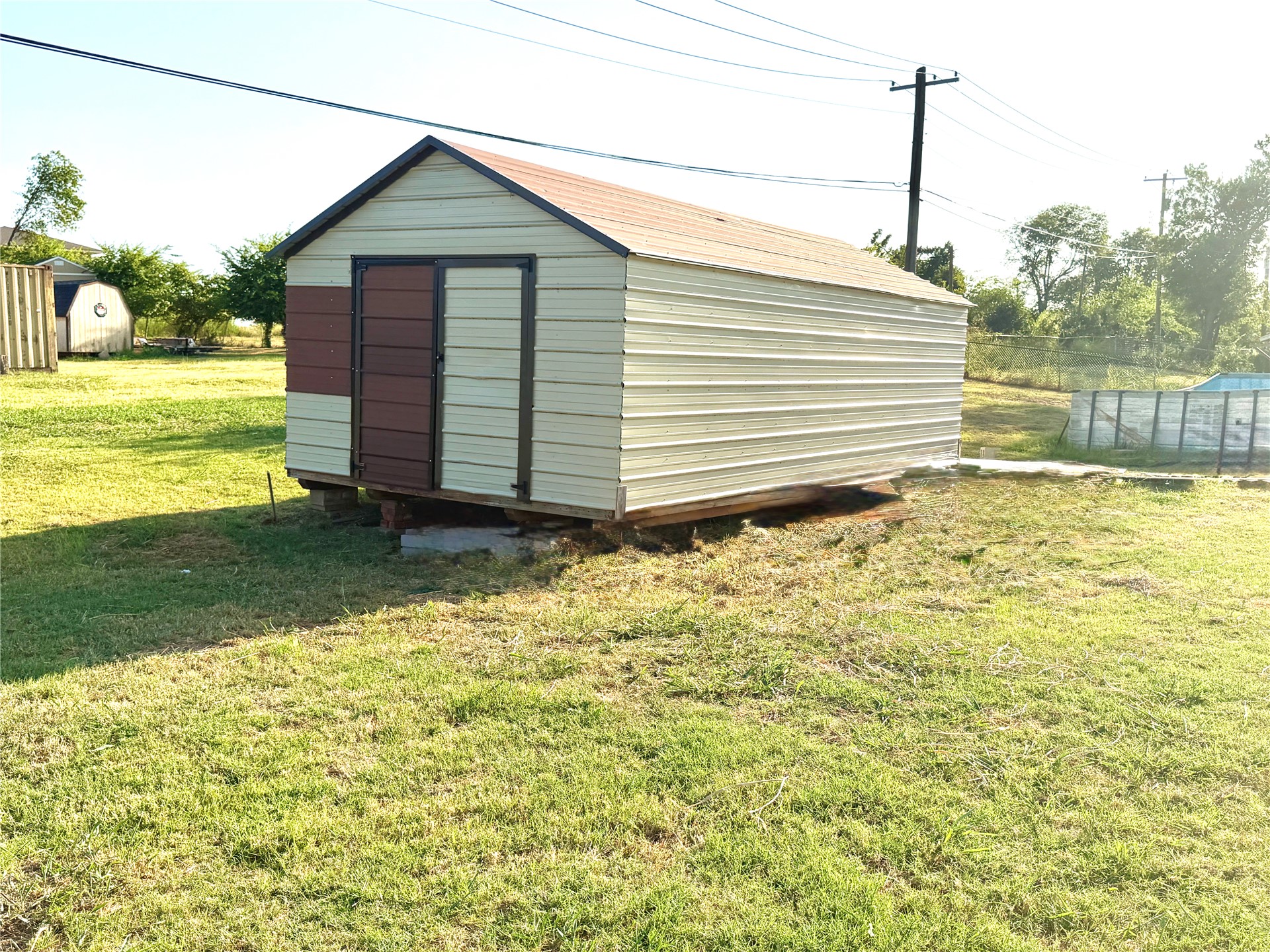 17 E Norma Avenue Property Photo 42