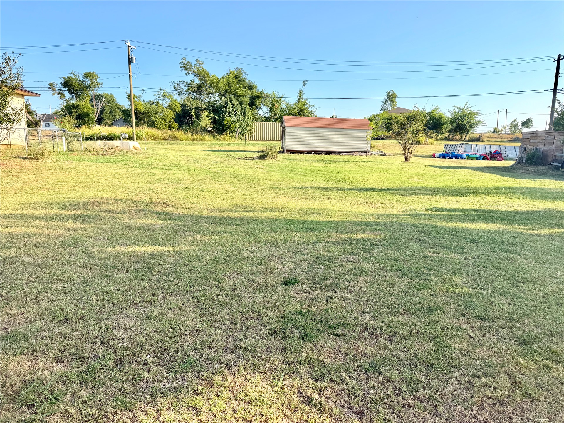 17 E Norma Avenue Property Photo 44