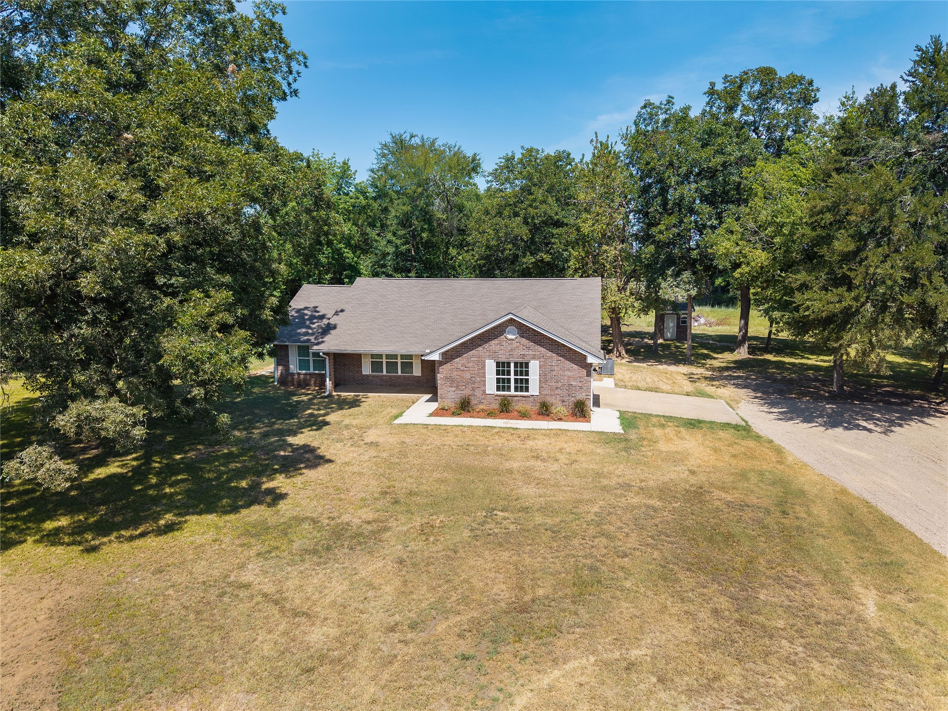 858 N 4243 Road Property Photo 31
