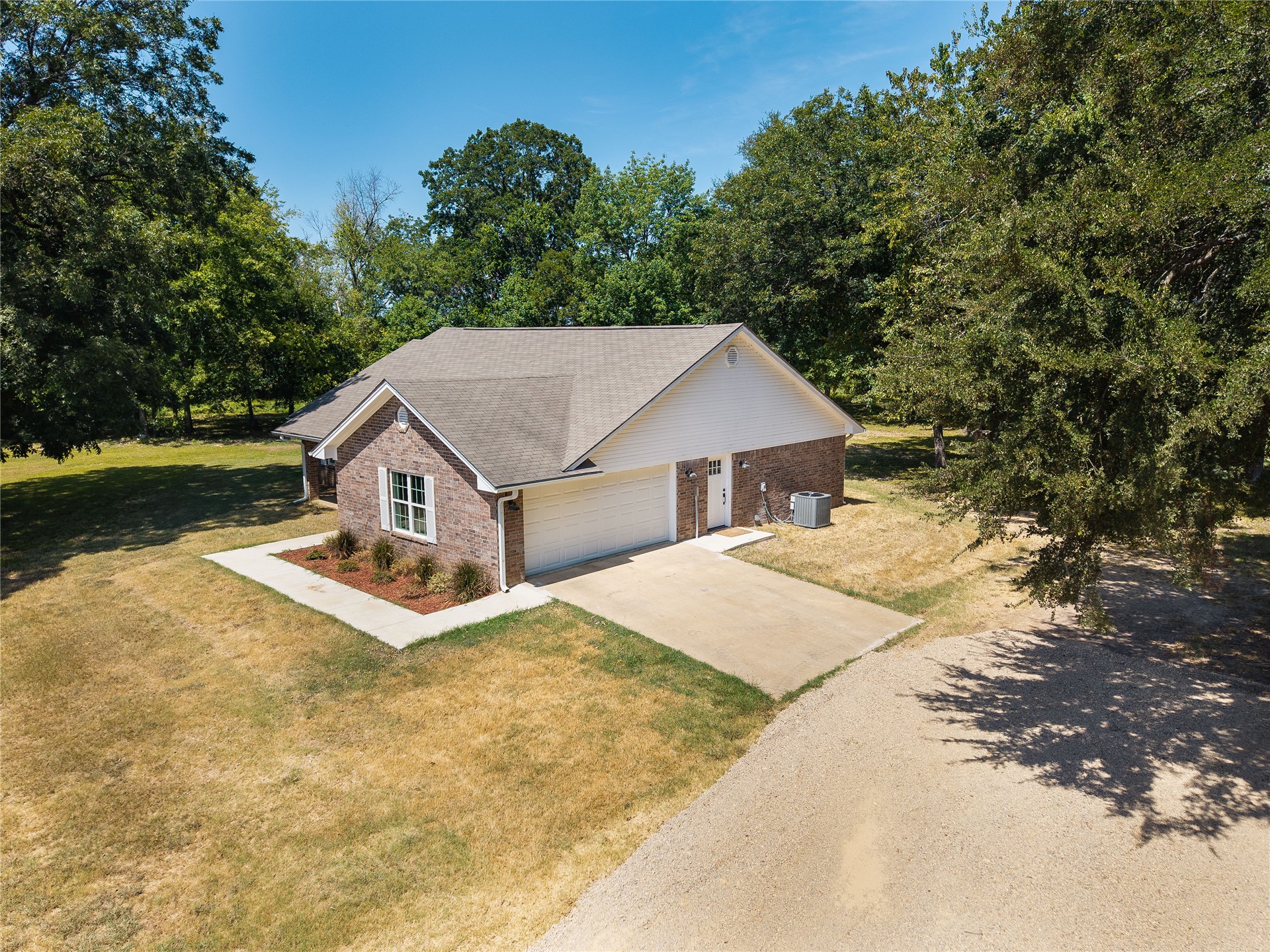 858 N 4243 Road Property Photo 32