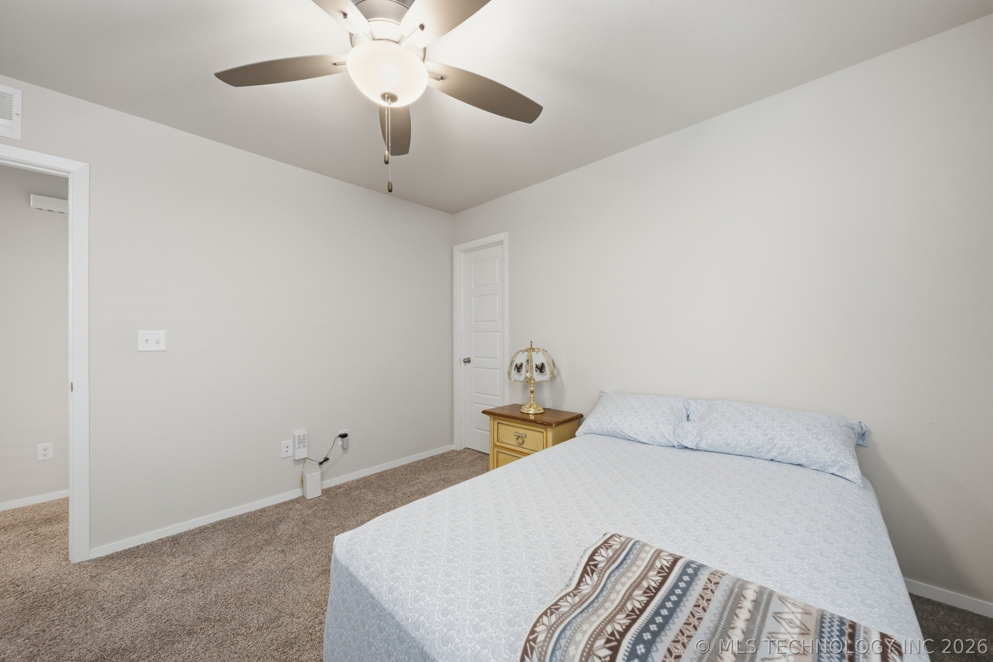 12323 S Oxford Avenue Property Photo 24