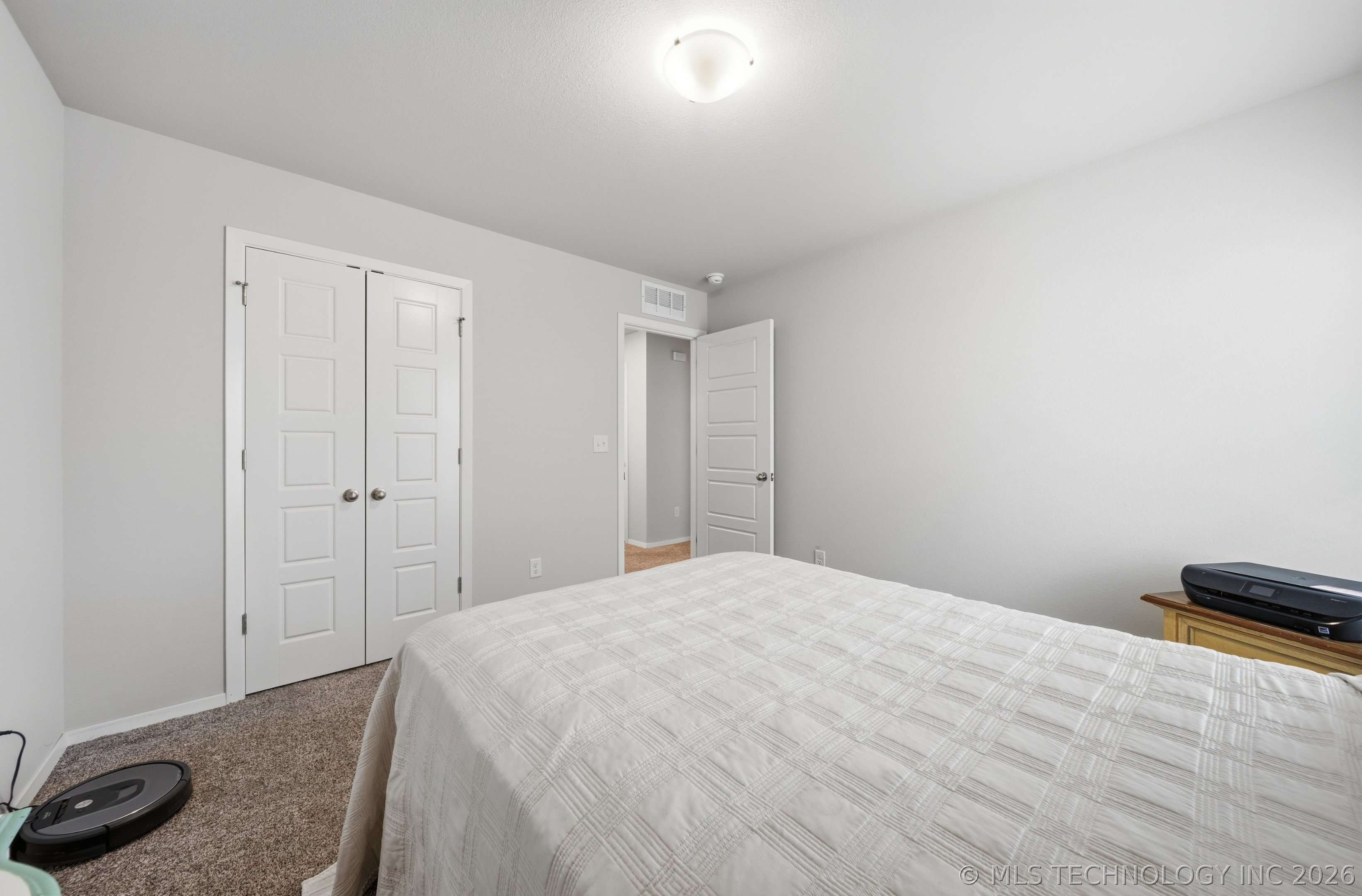 12323 S Oxford Avenue Property Photo 27