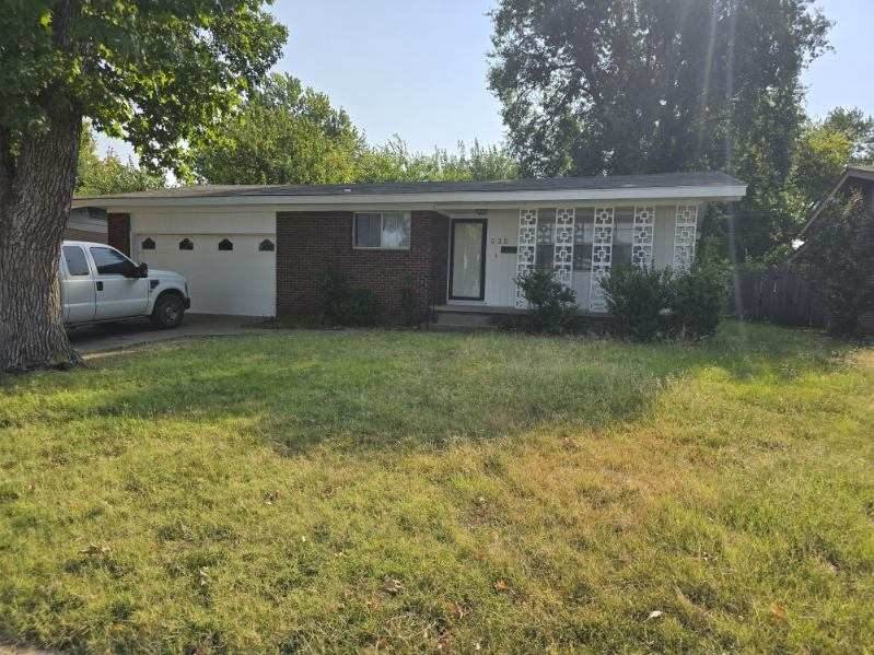 535 S 98th East Avenue Property Photo 1