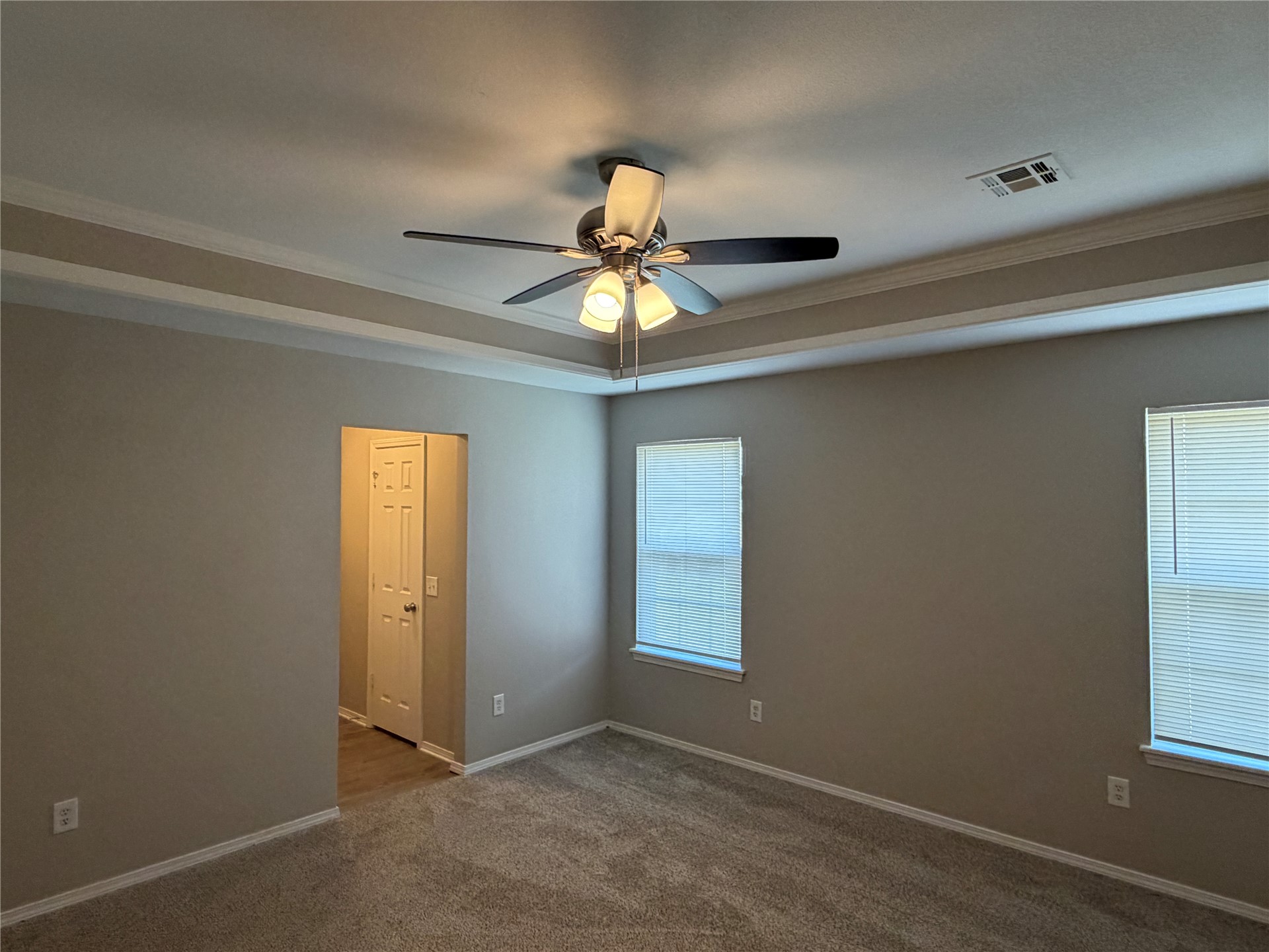 11711 S Primrose Street Property Photo 13