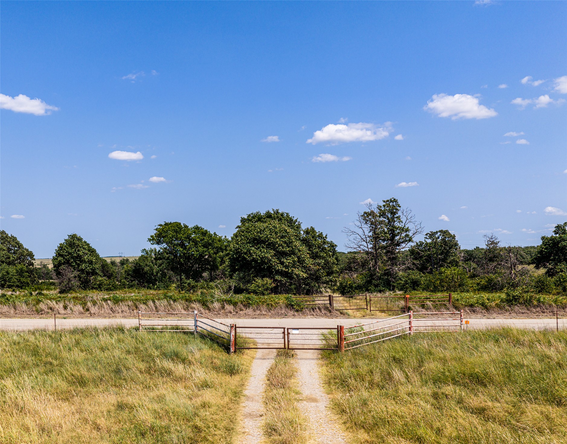 County Road Property Photo 4