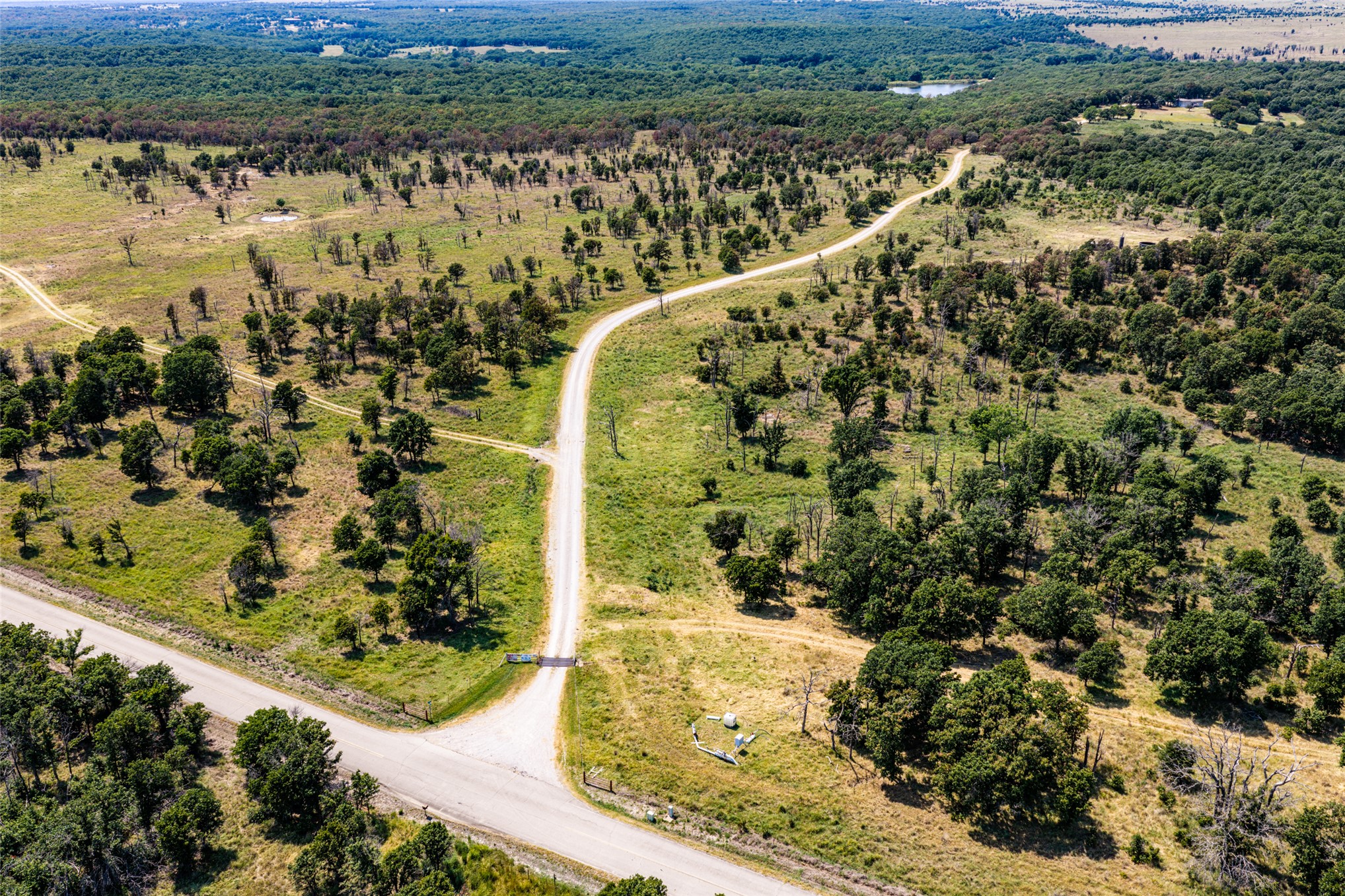 County Road Property Photo 29