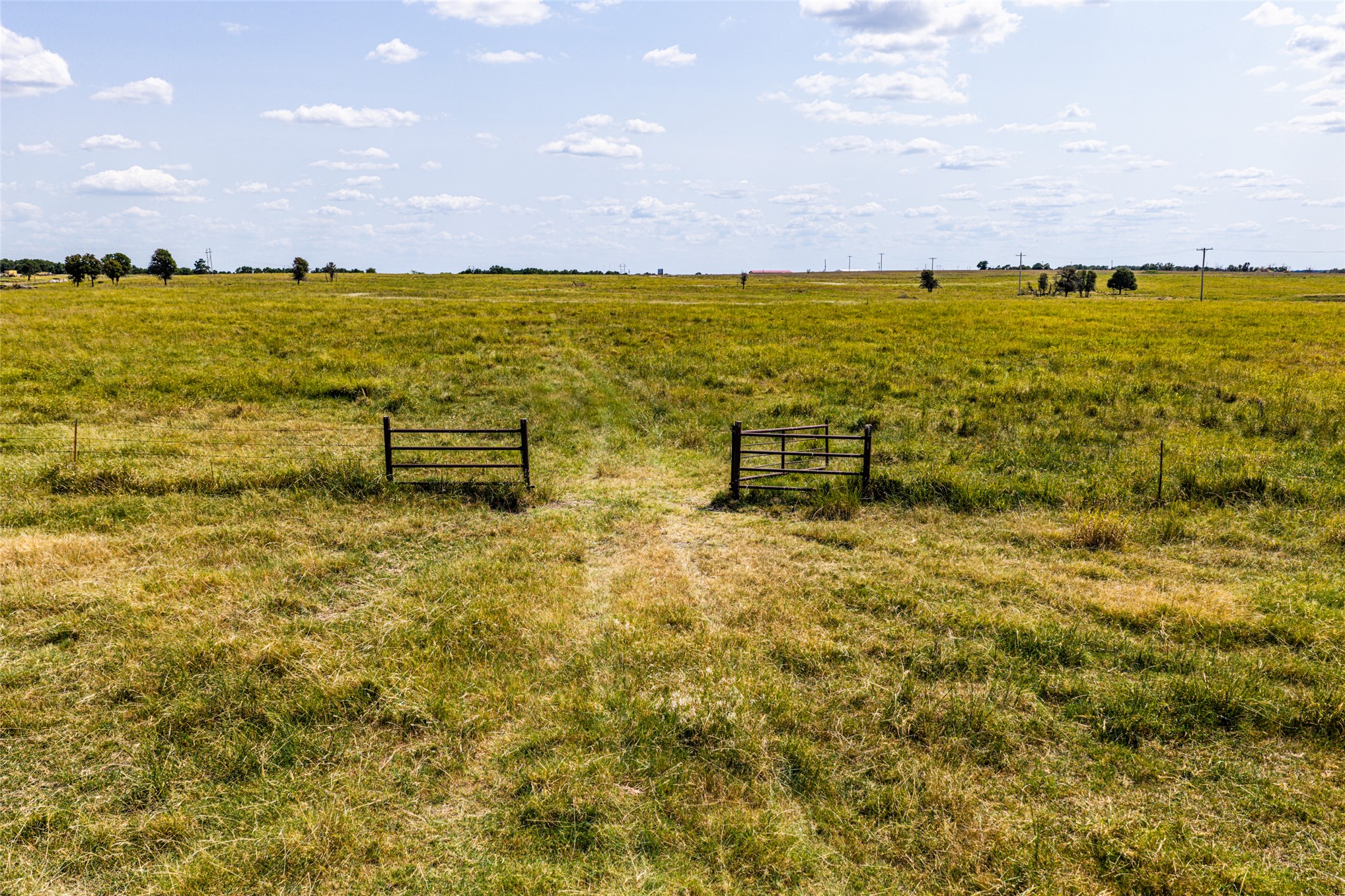 County Road Property Photo 37