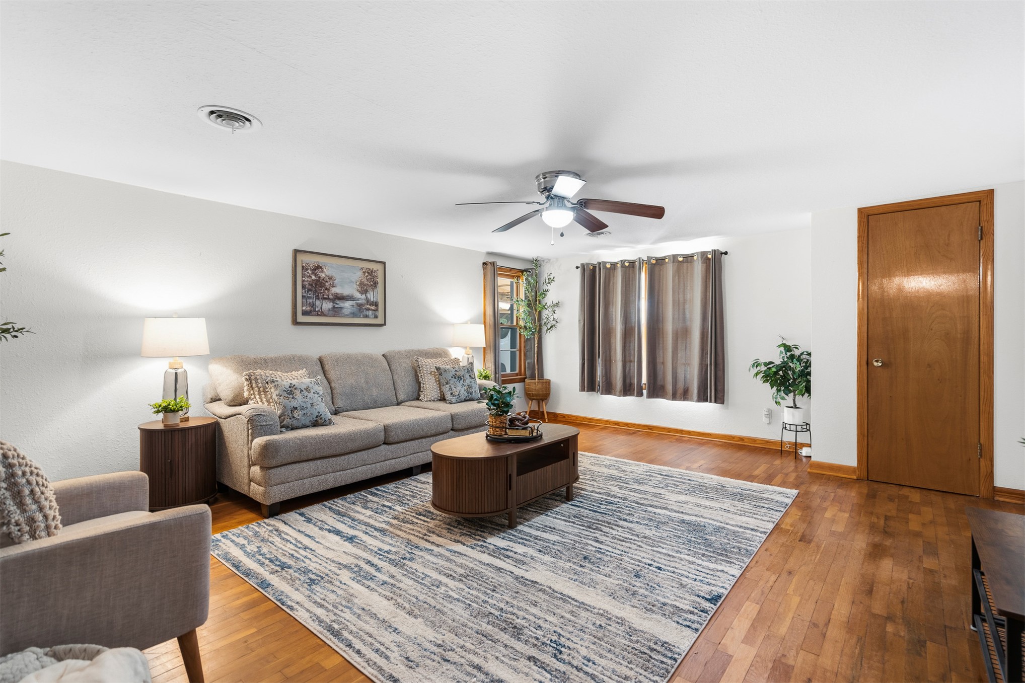 1415 Holt Street Property Photo 6
