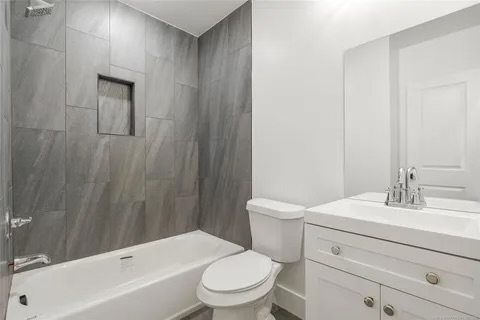 1172 N Boston Place Property Photo 17