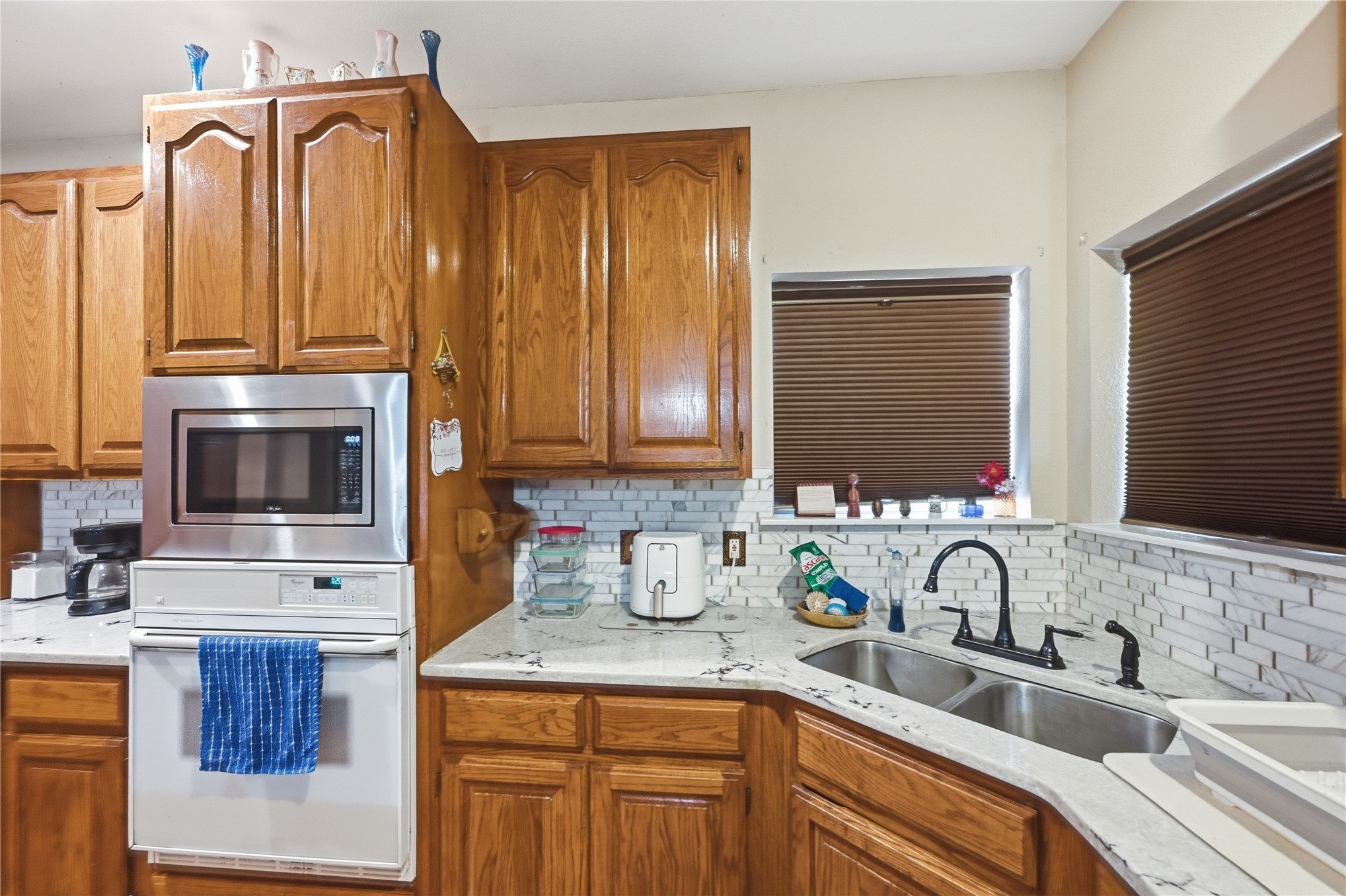 10904 S 83rd East Avenue Property Photo 10