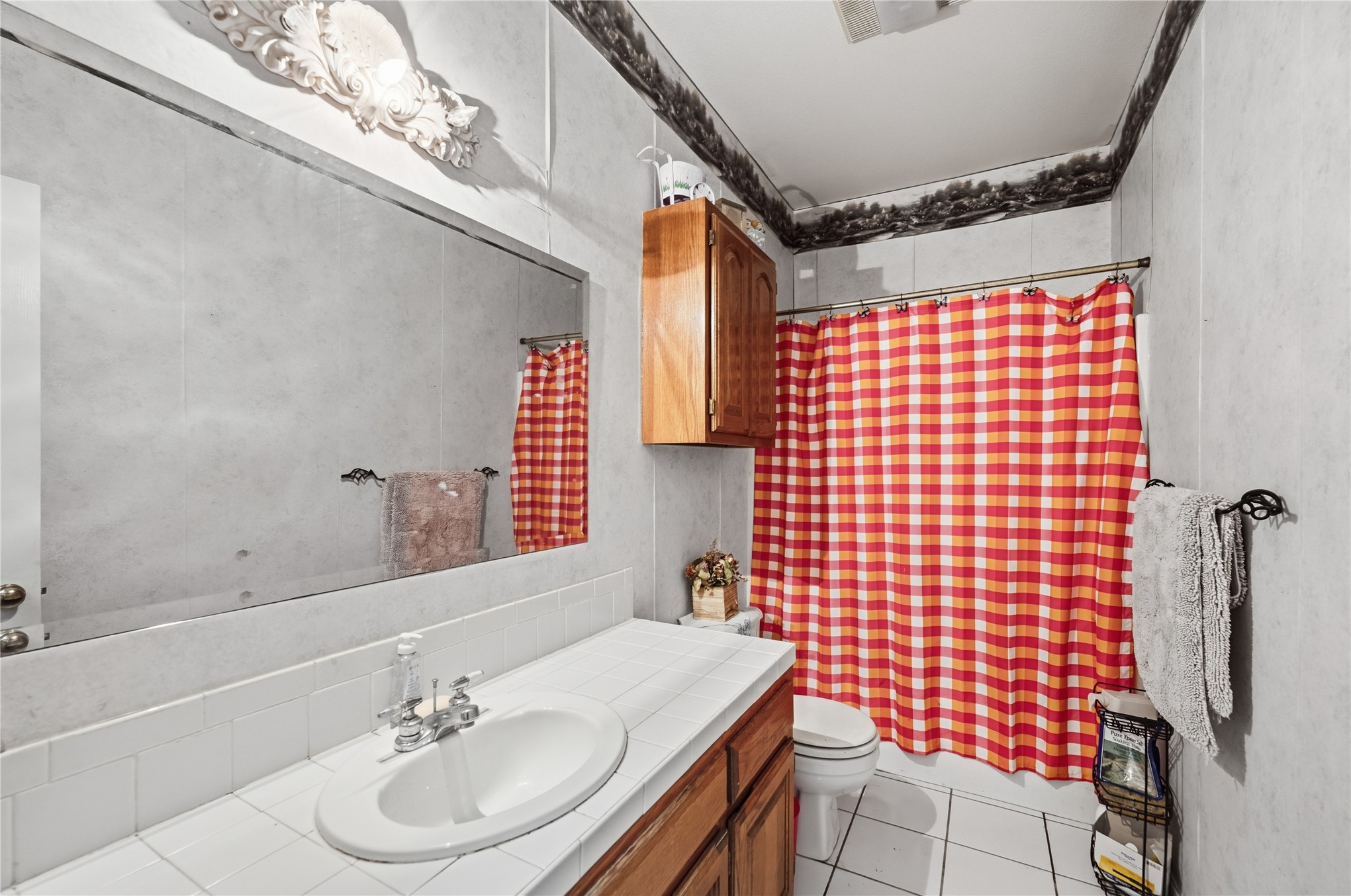 10904 S 83rd East Avenue Property Photo 19