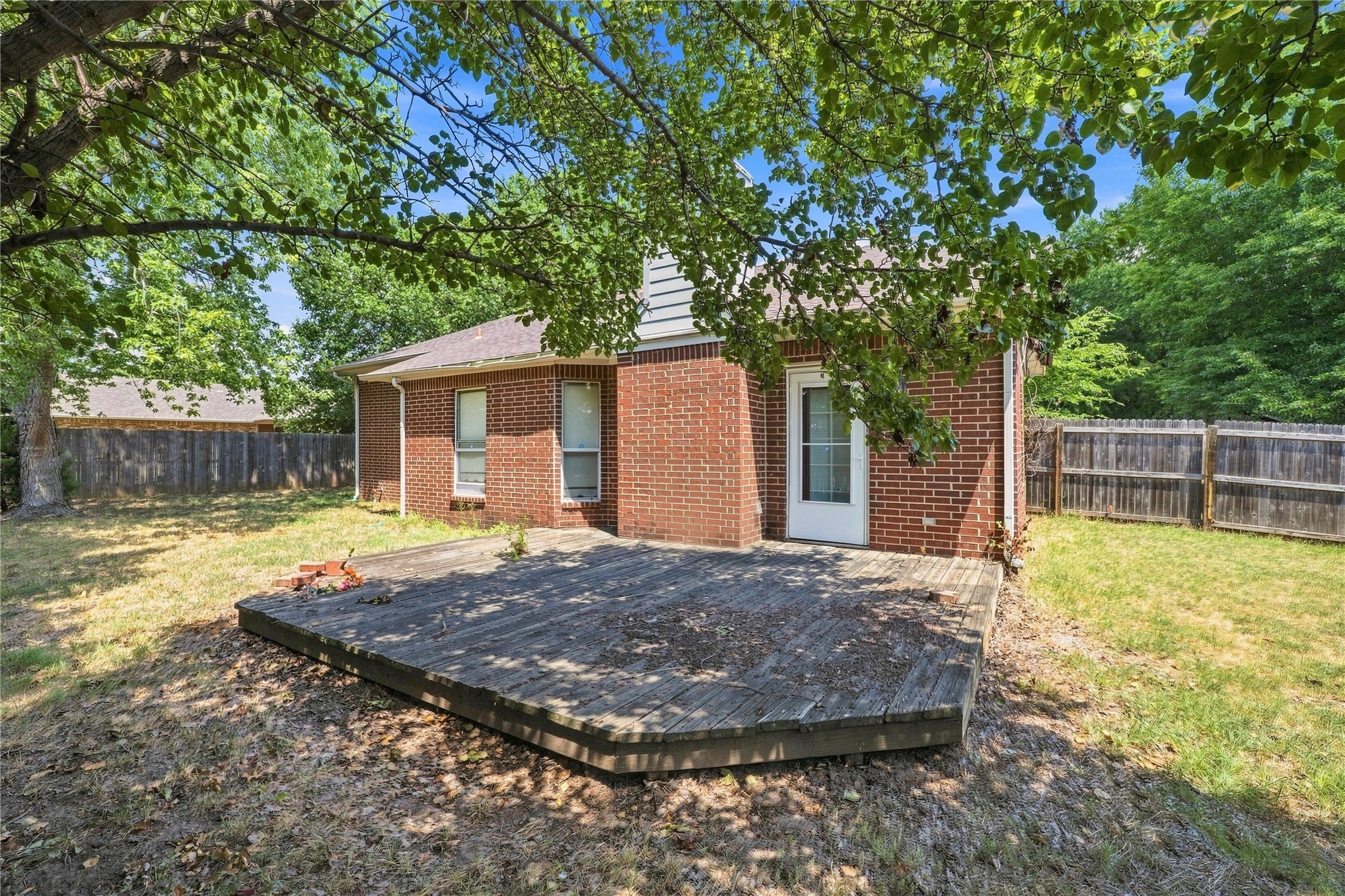 10904 S 83rd East Avenue Property Photo 23