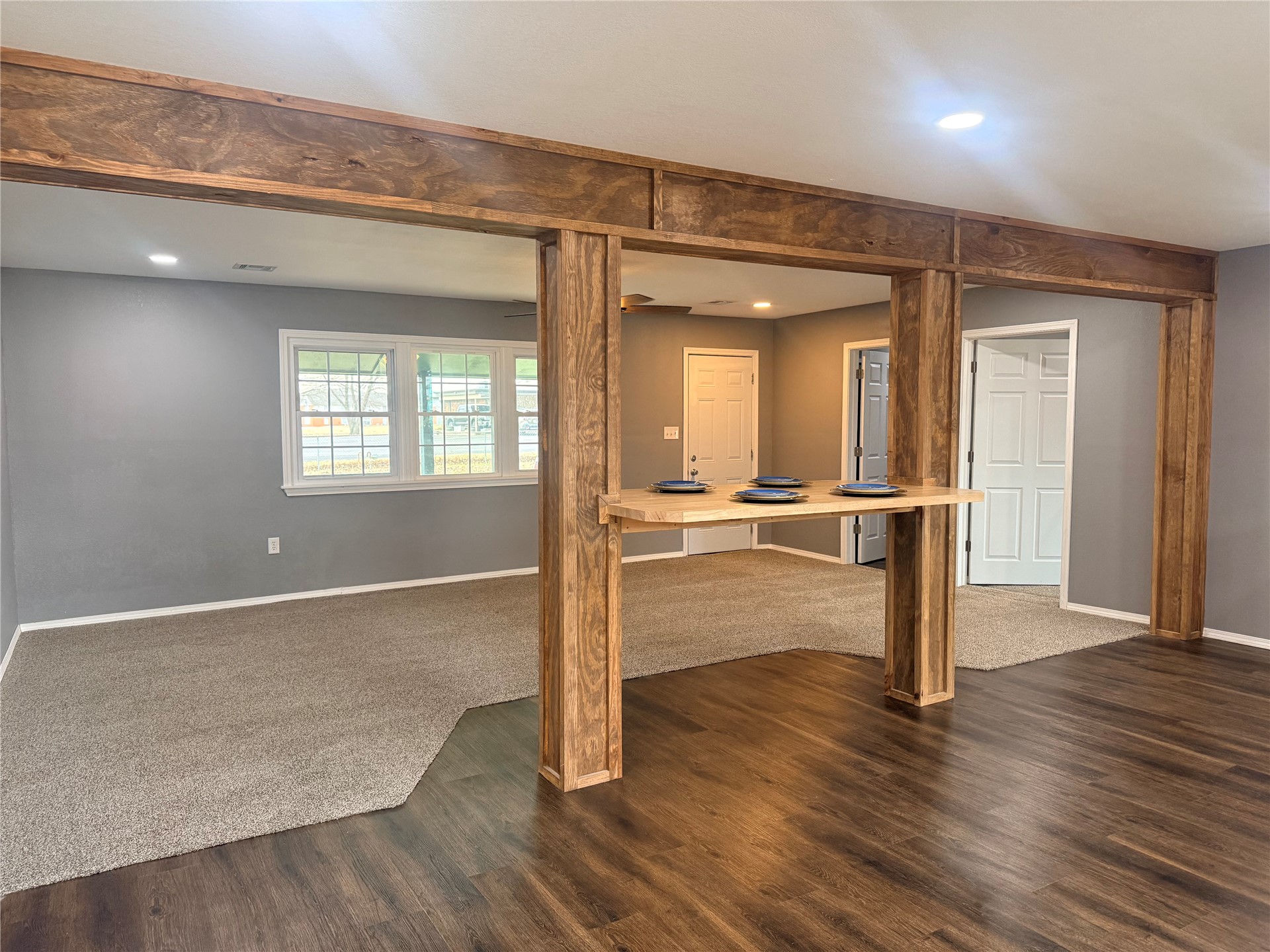 221 Rodman Circle Property Photo 6