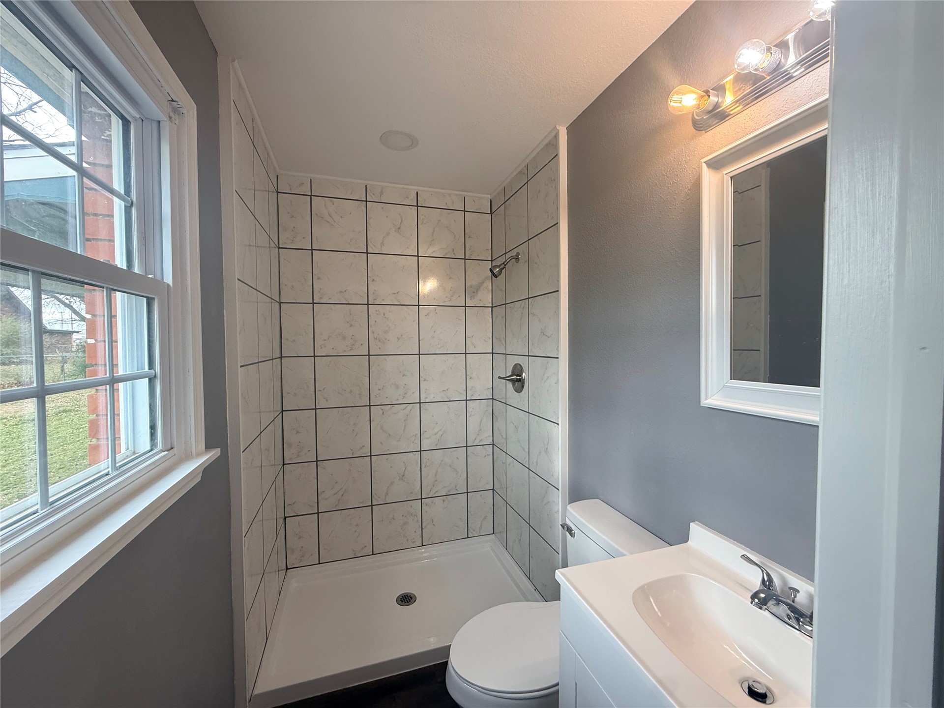 221 Rodman Circle Property Photo 25